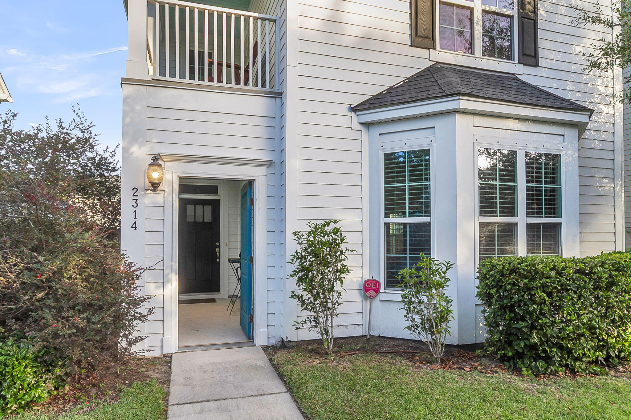 2314 Grandiflora Boulevard