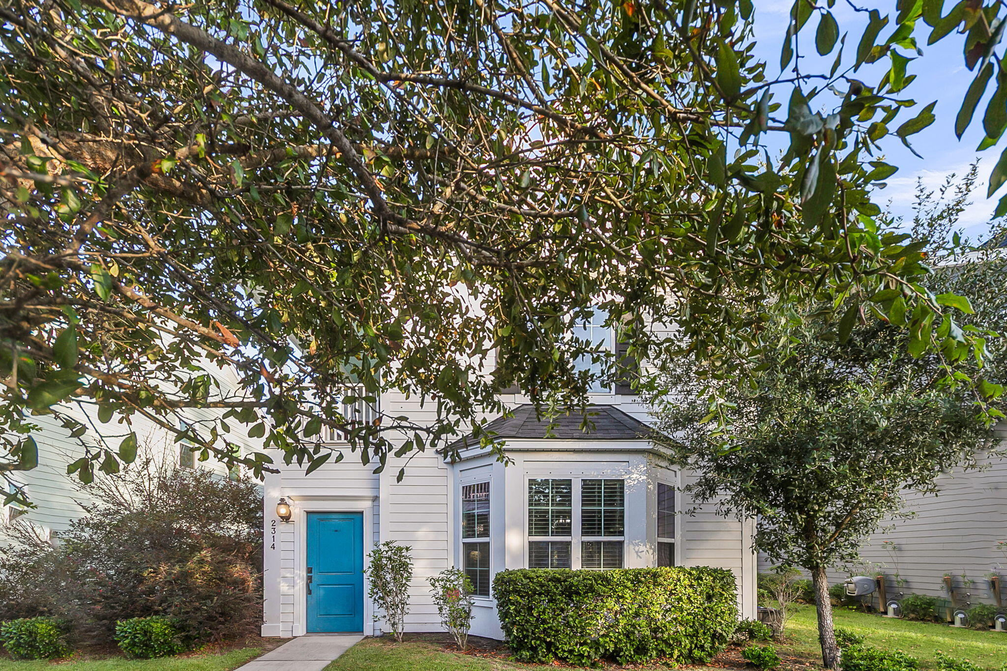 2314 Grandiflora Boulevard