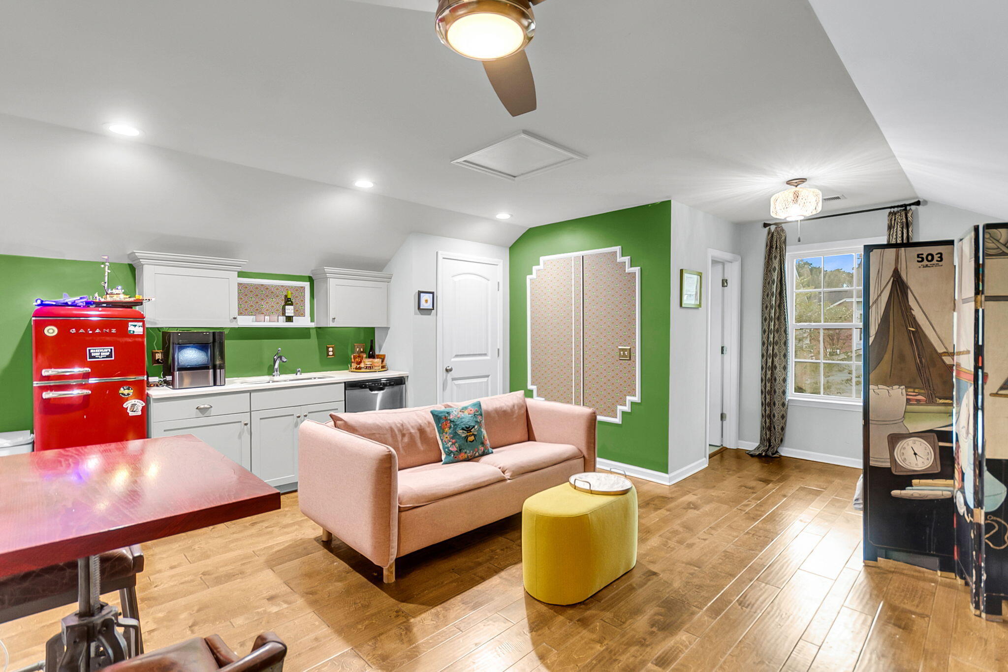 2314 Grandiflora Boulevard