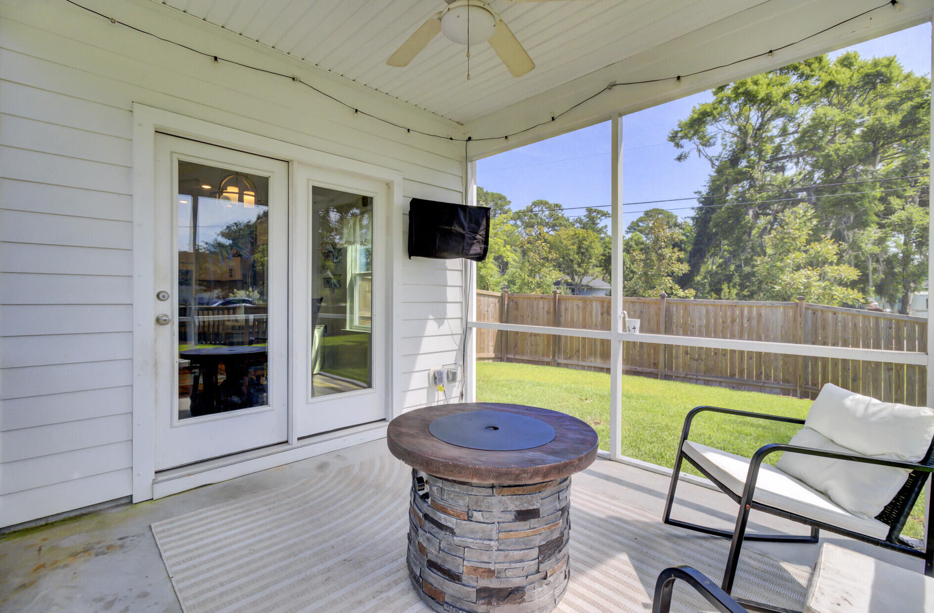 1005 Saltwater Circle