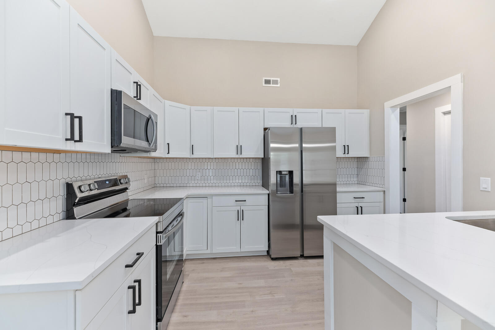 2916 Salamander Creek Lane