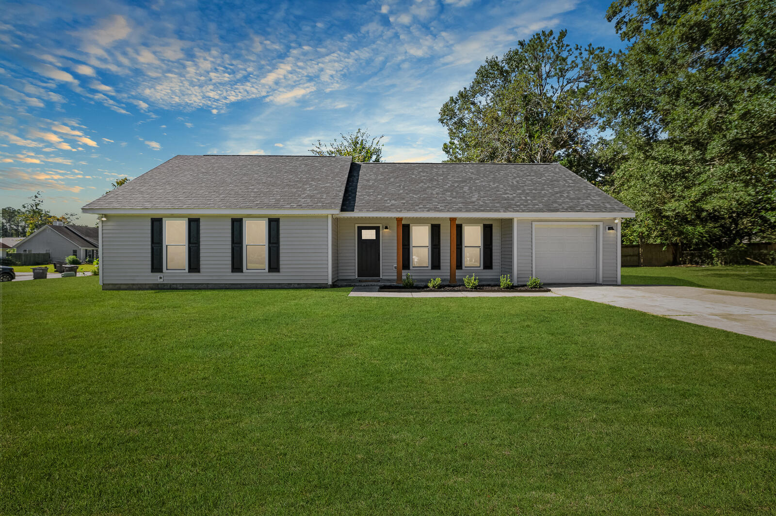 2916 Salamander Creek Lane