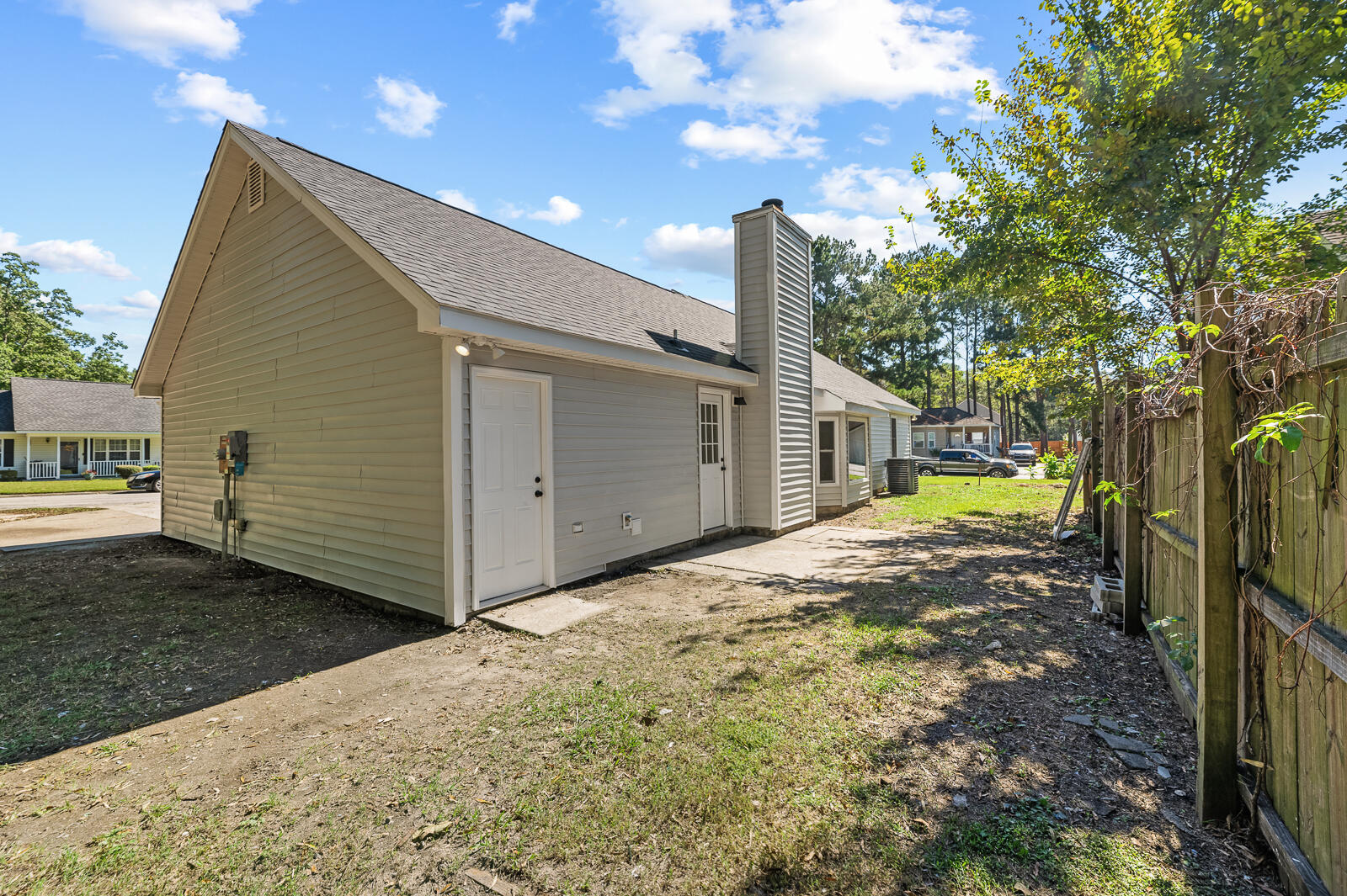 2916 Salamander Creek Lane