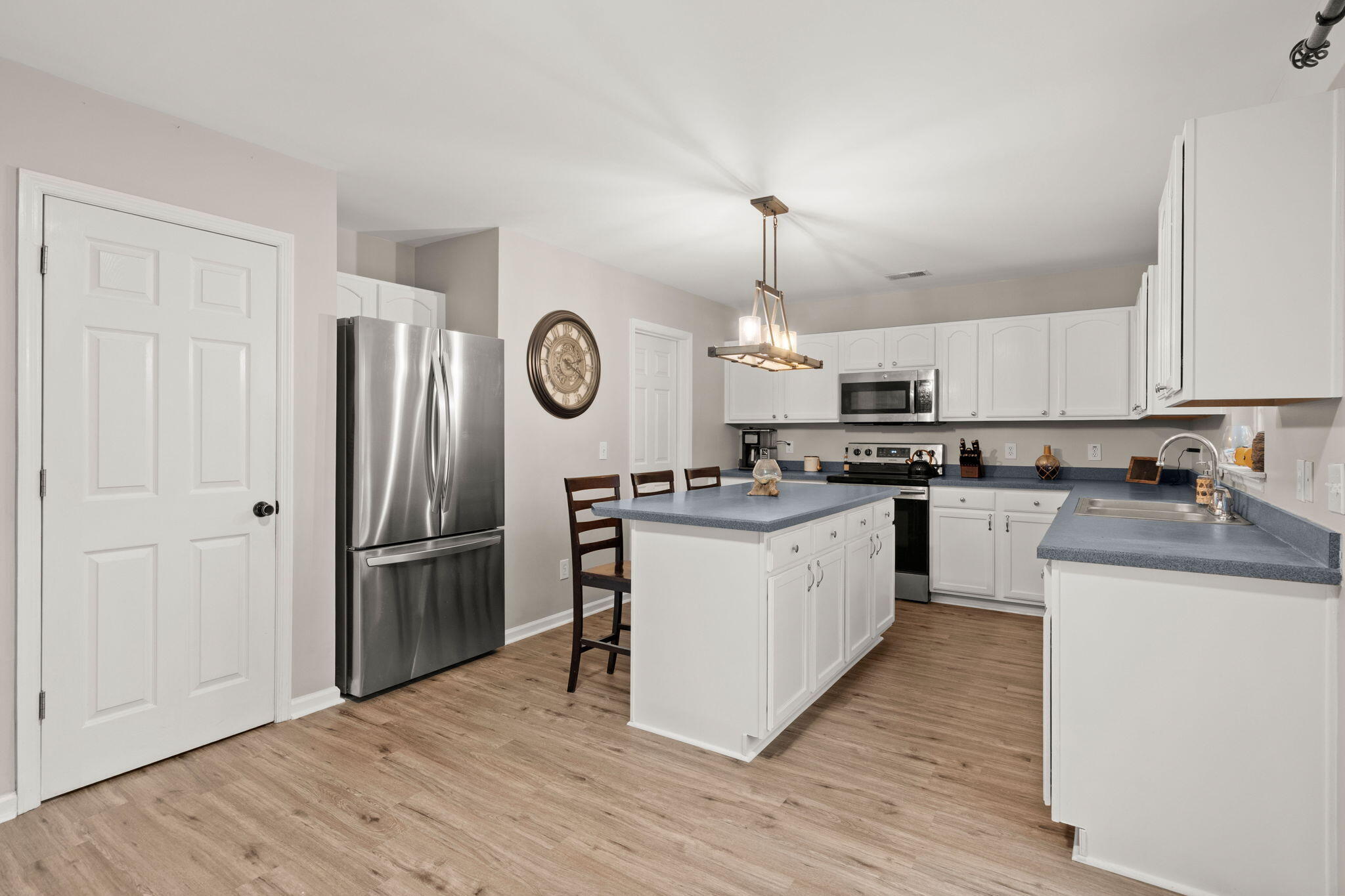 134 Moon Shadow Lane