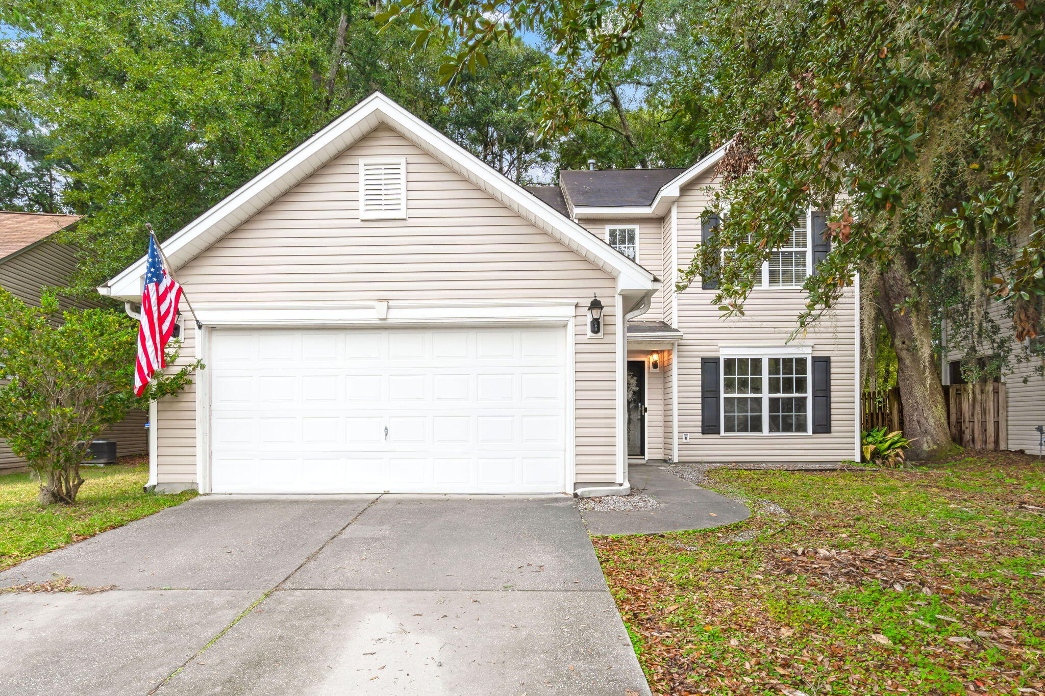 134 Moon Shadow Lane
