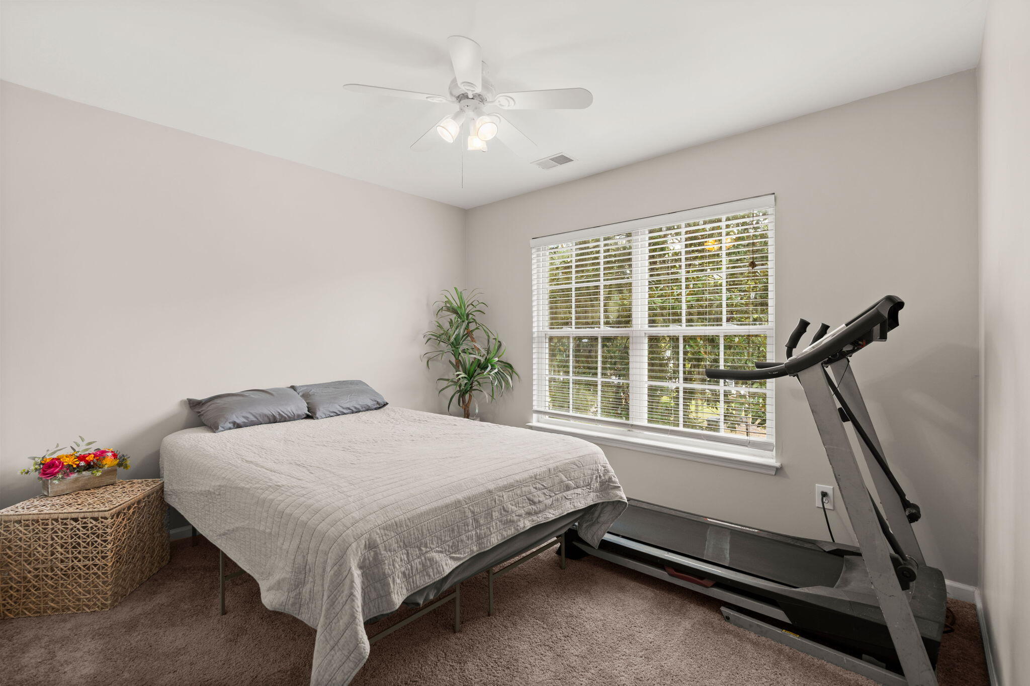 134 Moon Shadow Lane