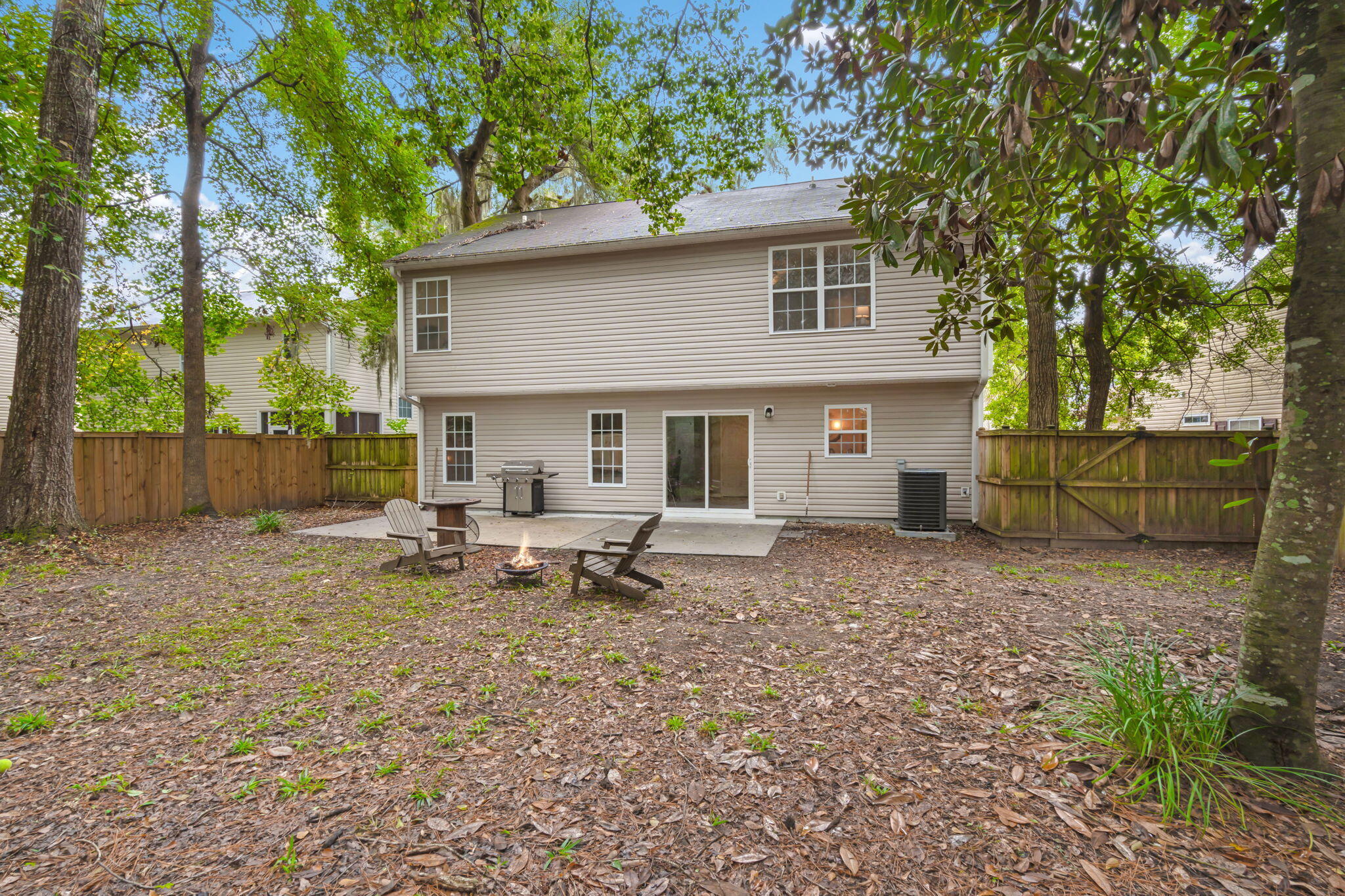 134 Moon Shadow Lane