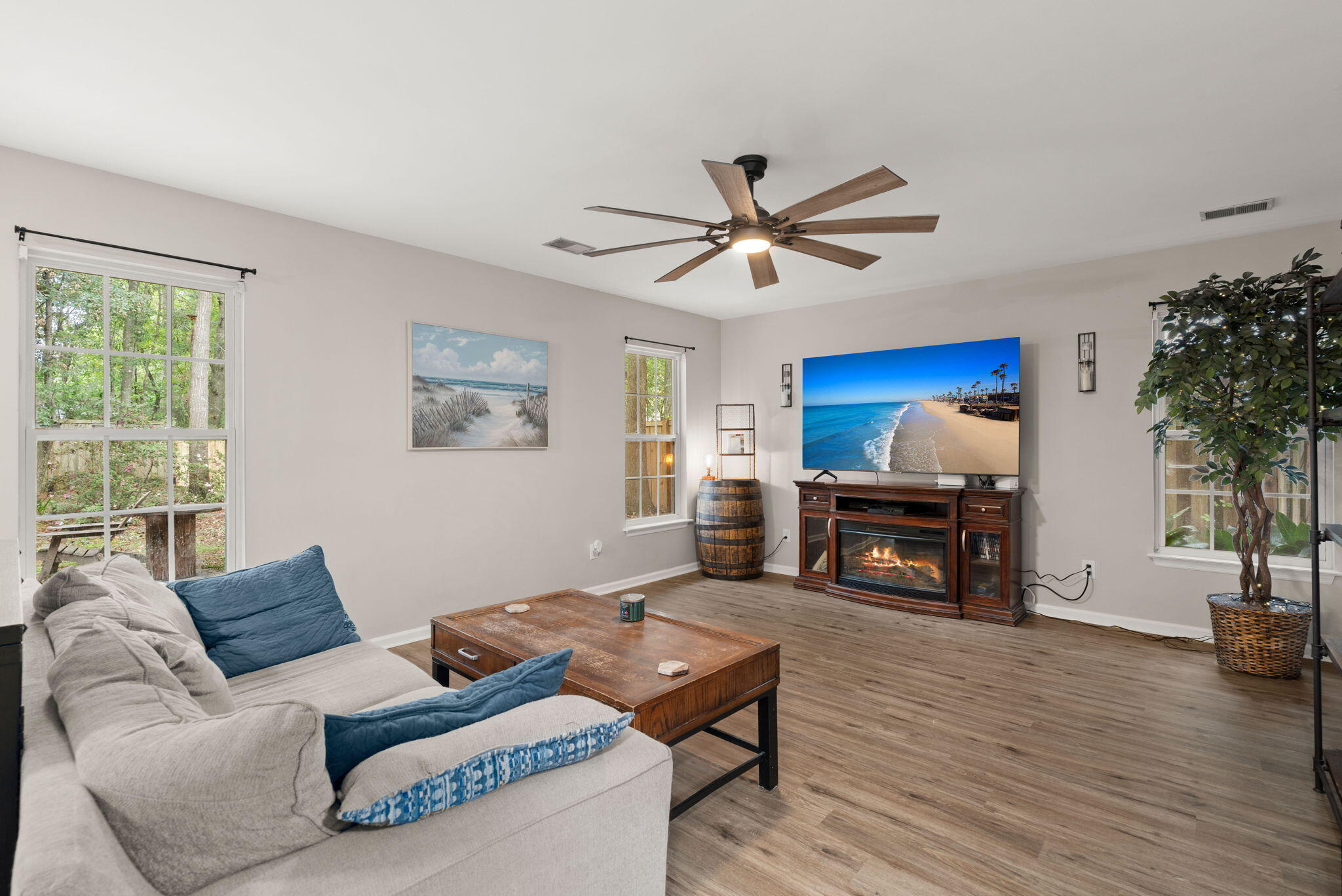 134 Moon Shadow Lane