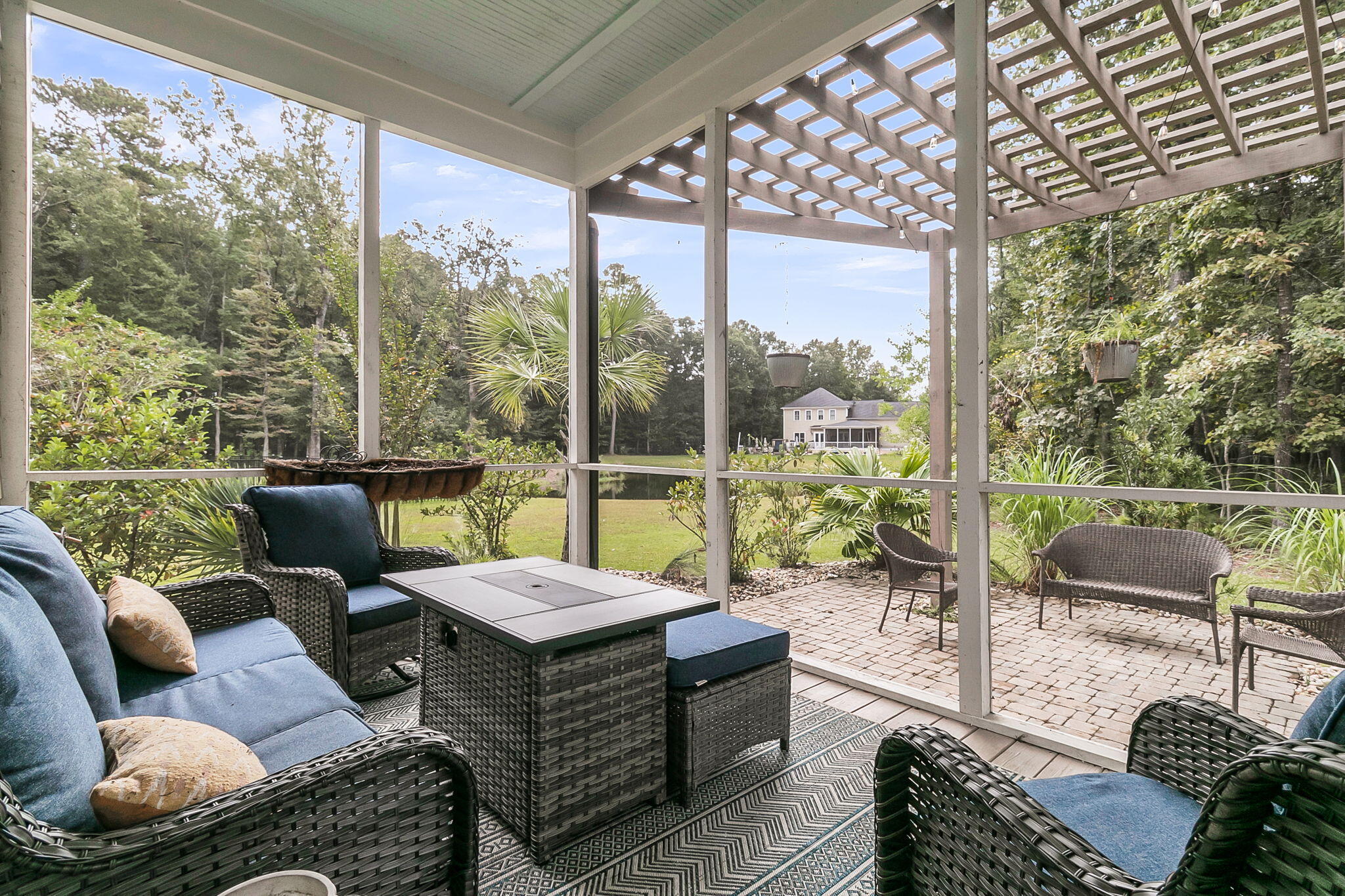 2671 Fountainhead Way