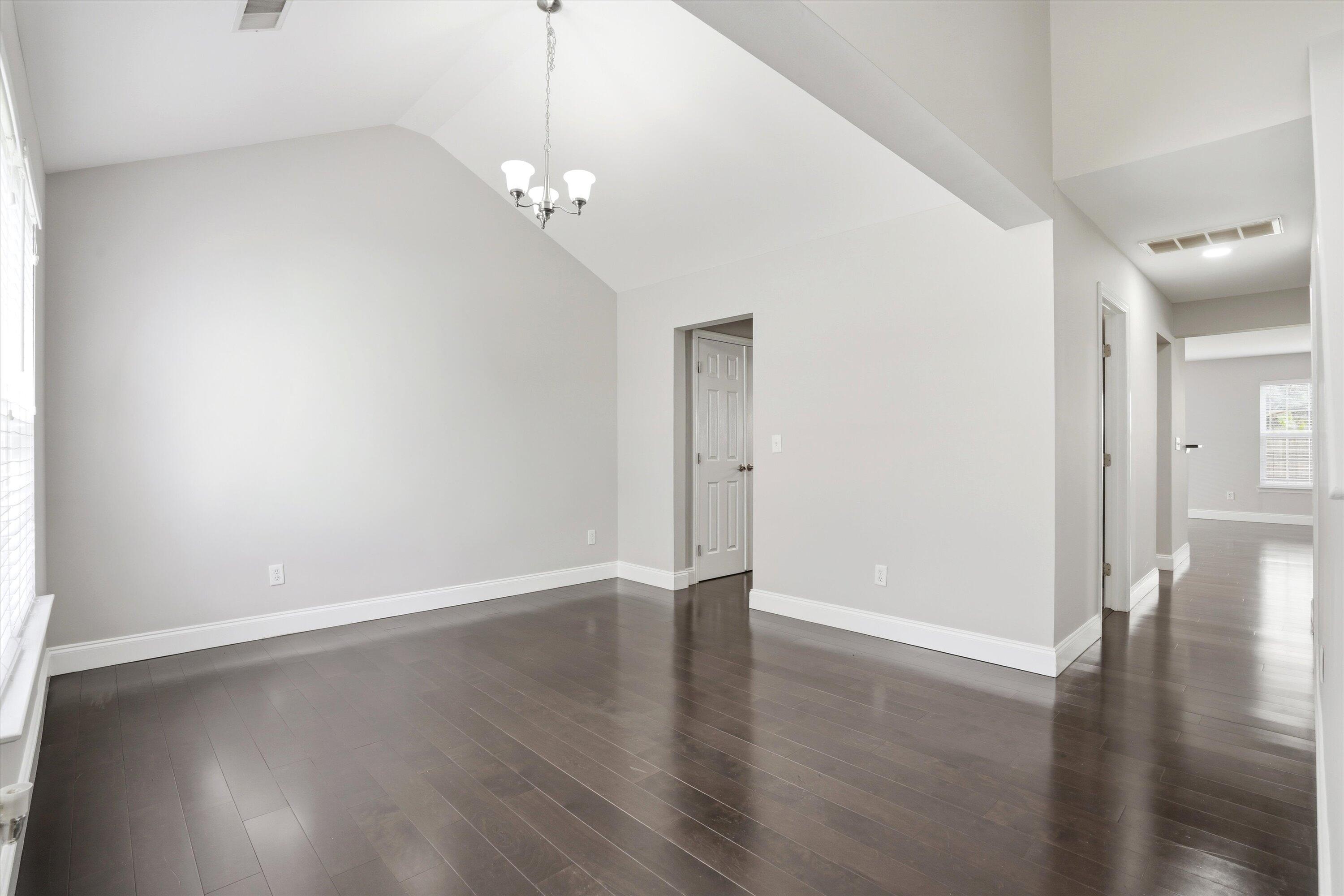 109 Arbor Oaks Drive