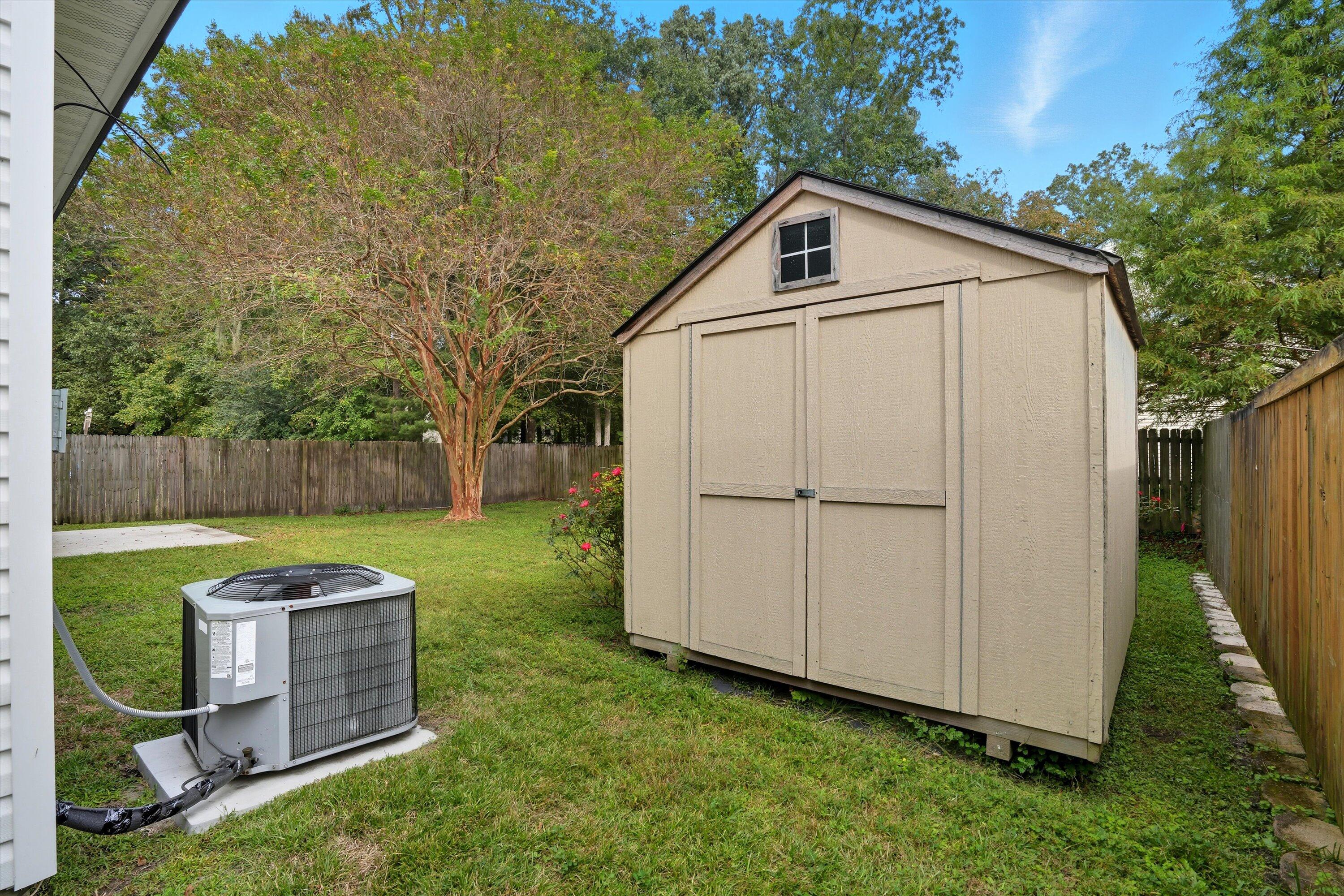 109 Arbor Oaks Drive