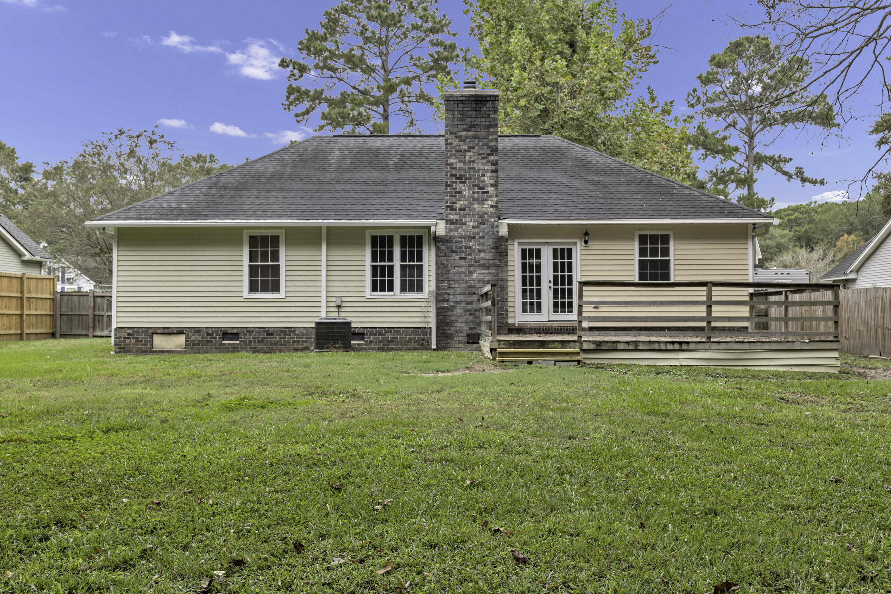 212 Trestlewood Drive