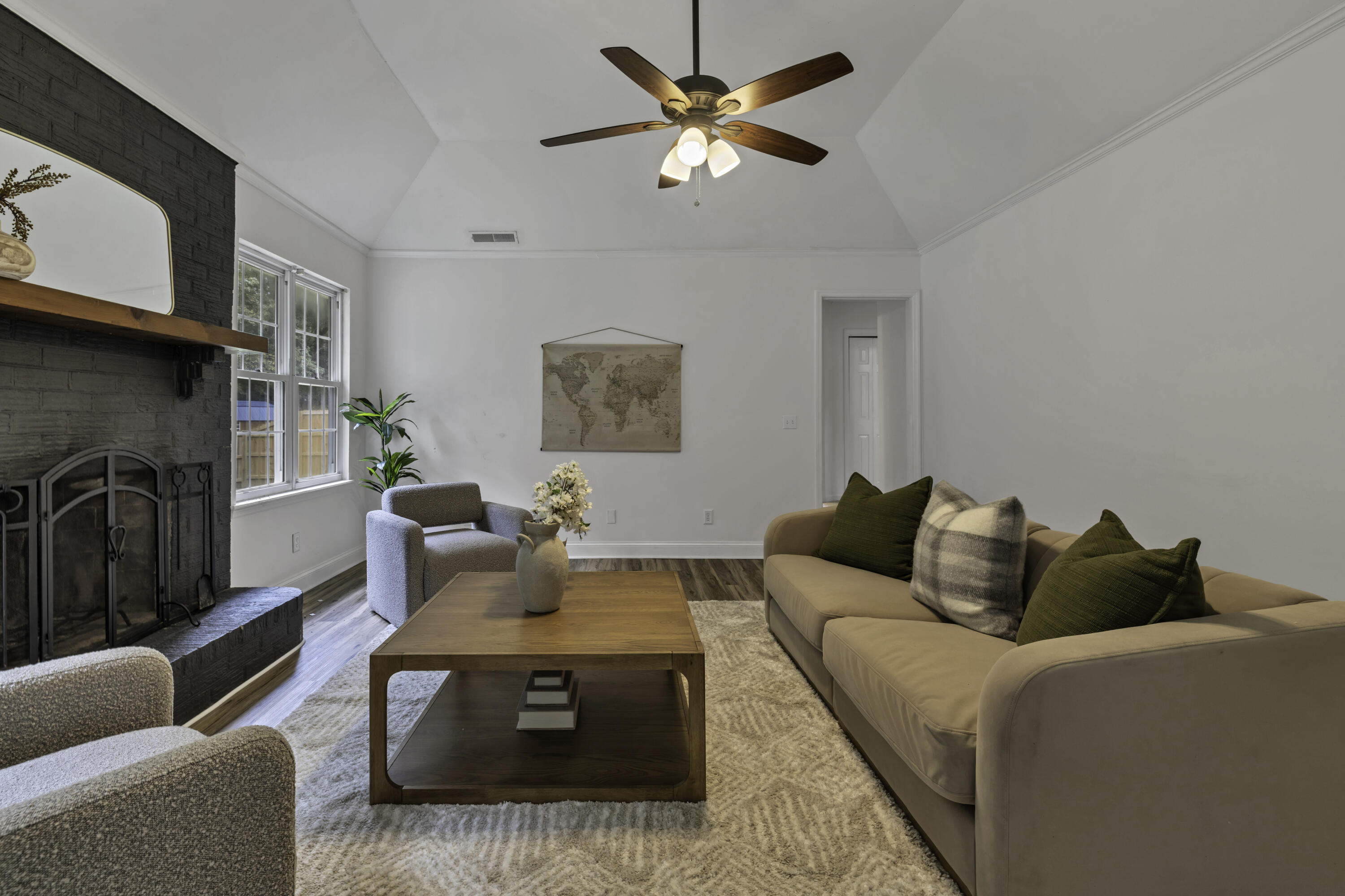 212 Trestlewood Drive