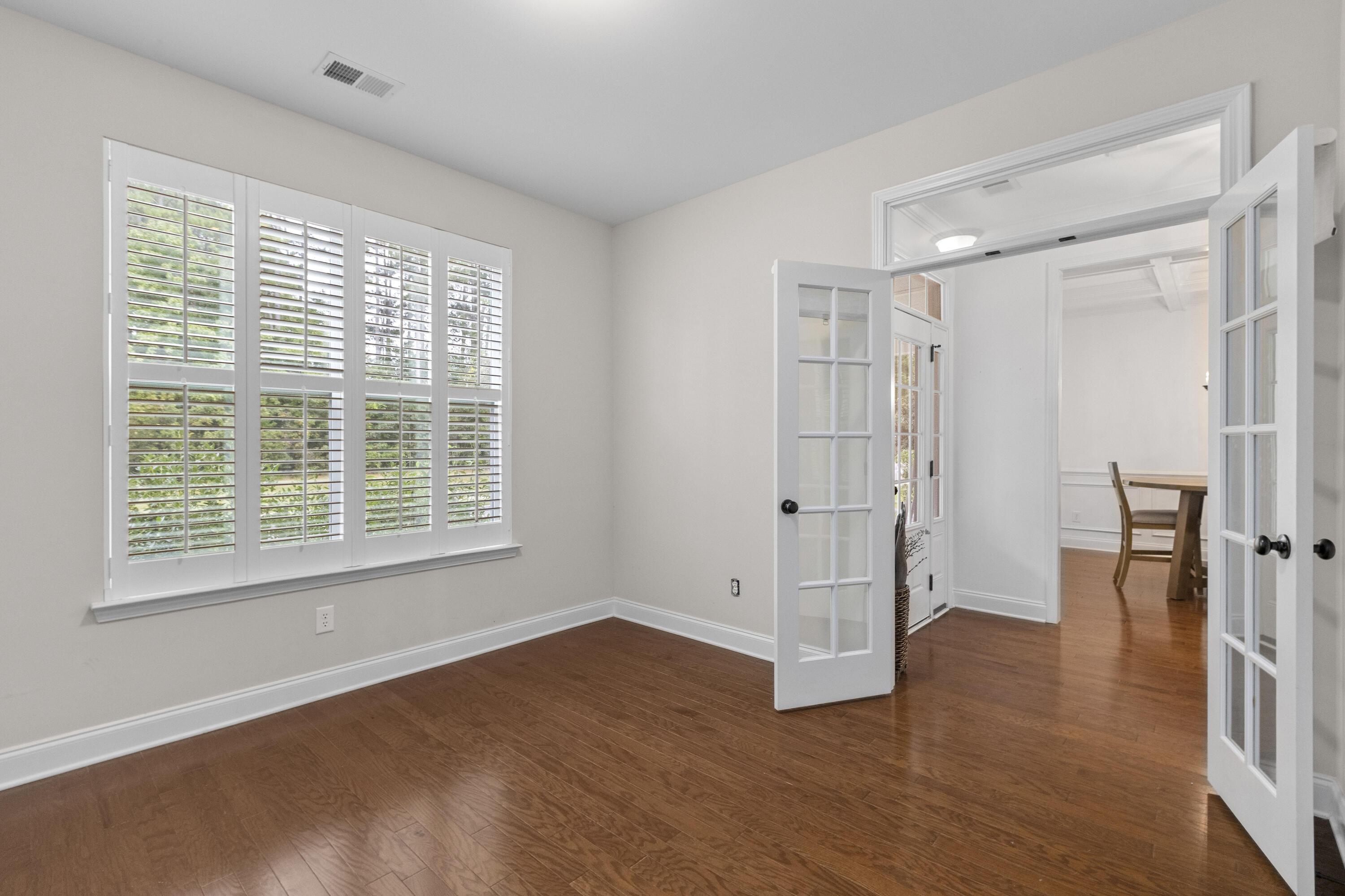 222 Foxbank Plantation Boulevard