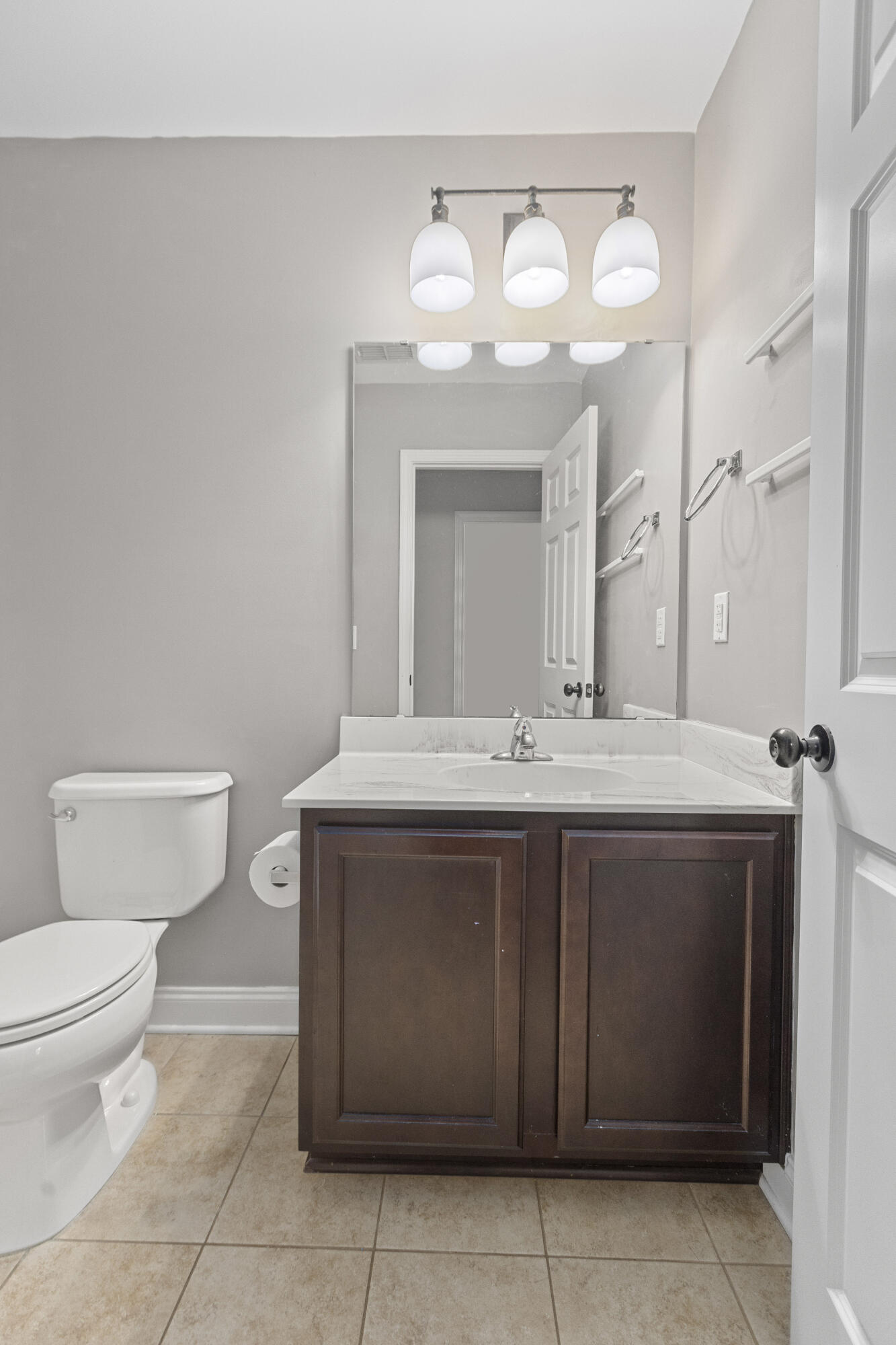 222 Foxbank Plantation Boulevard