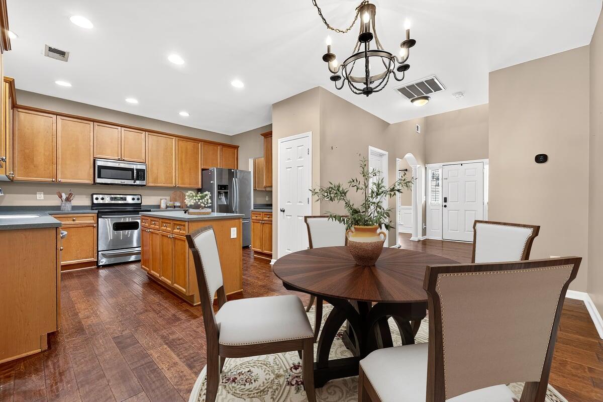 108 Corrientes Court