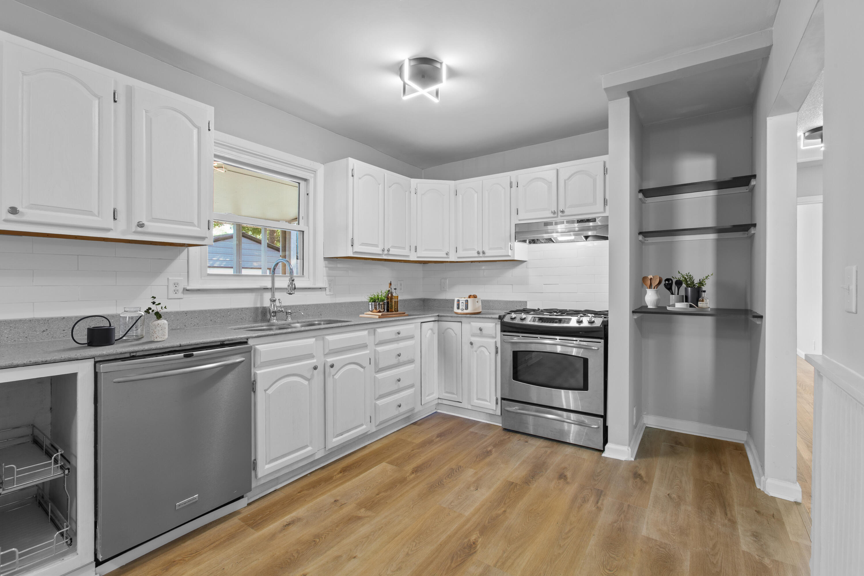 2507 Violet Avenue, North Charleston