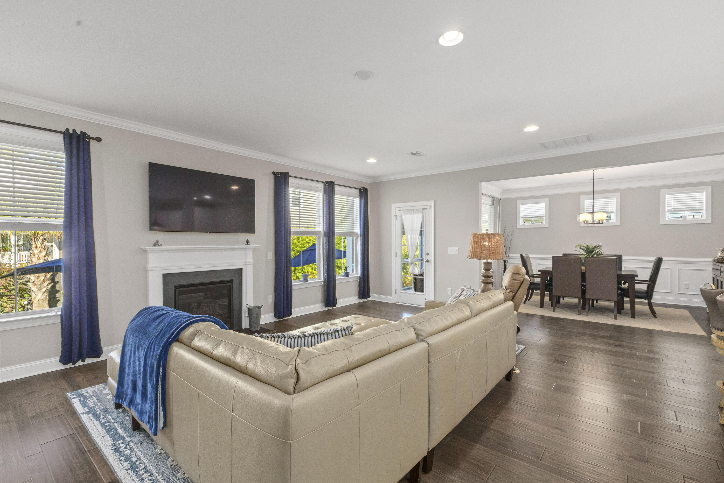 2856 Wagner Way, Mount Pleasant