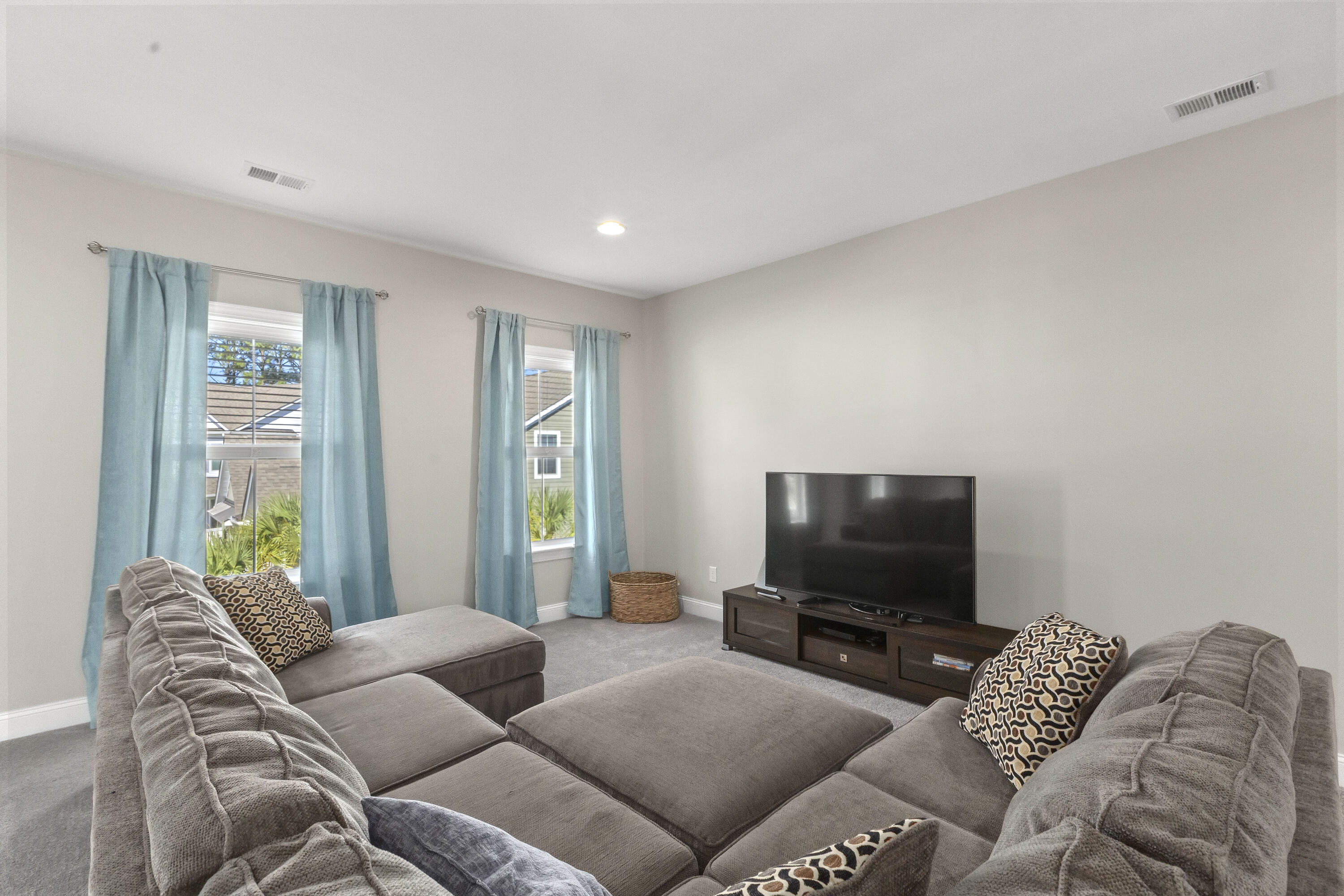 2856 Wagner Way, Mount Pleasant