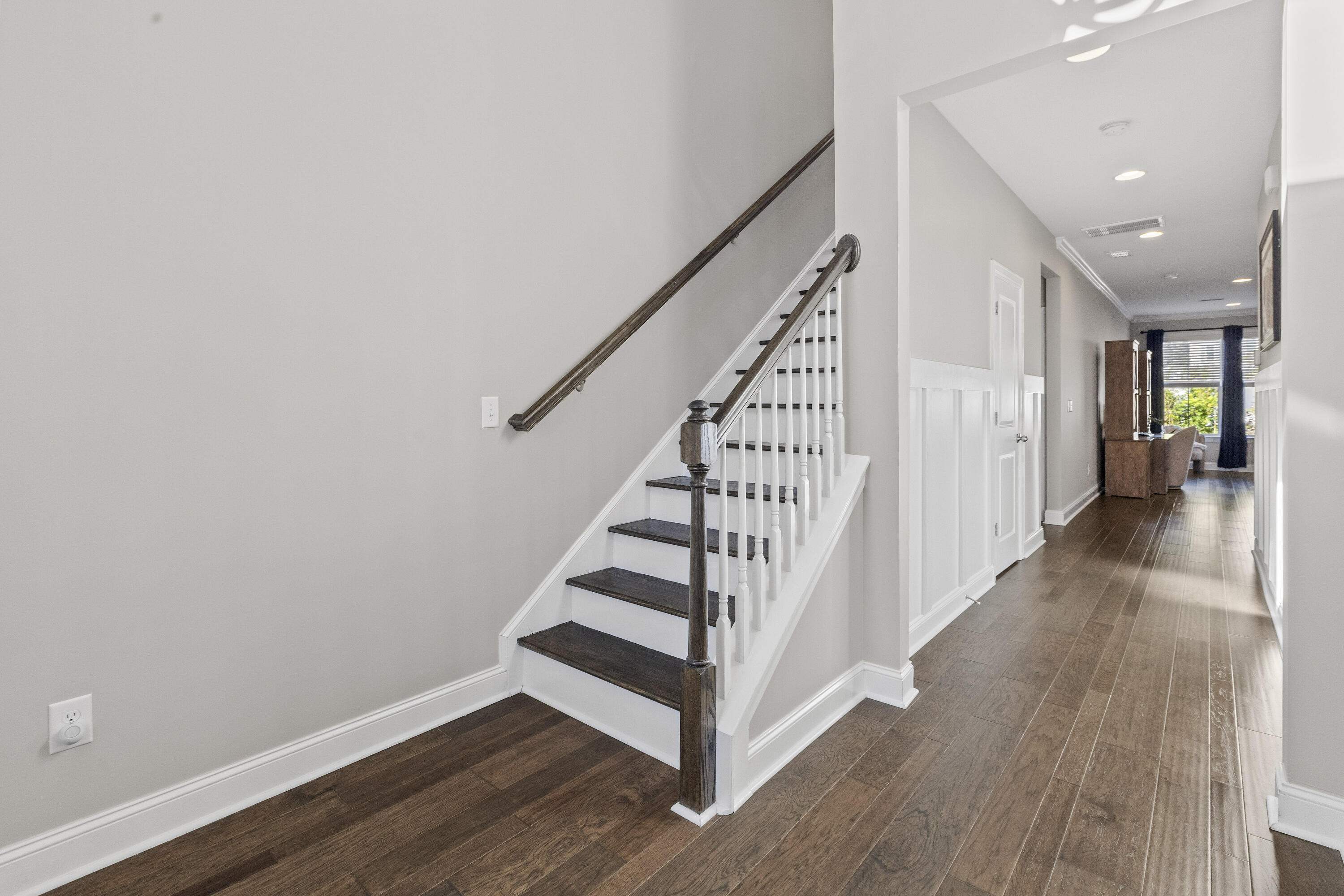 2856 Wagner Way, Mount Pleasant