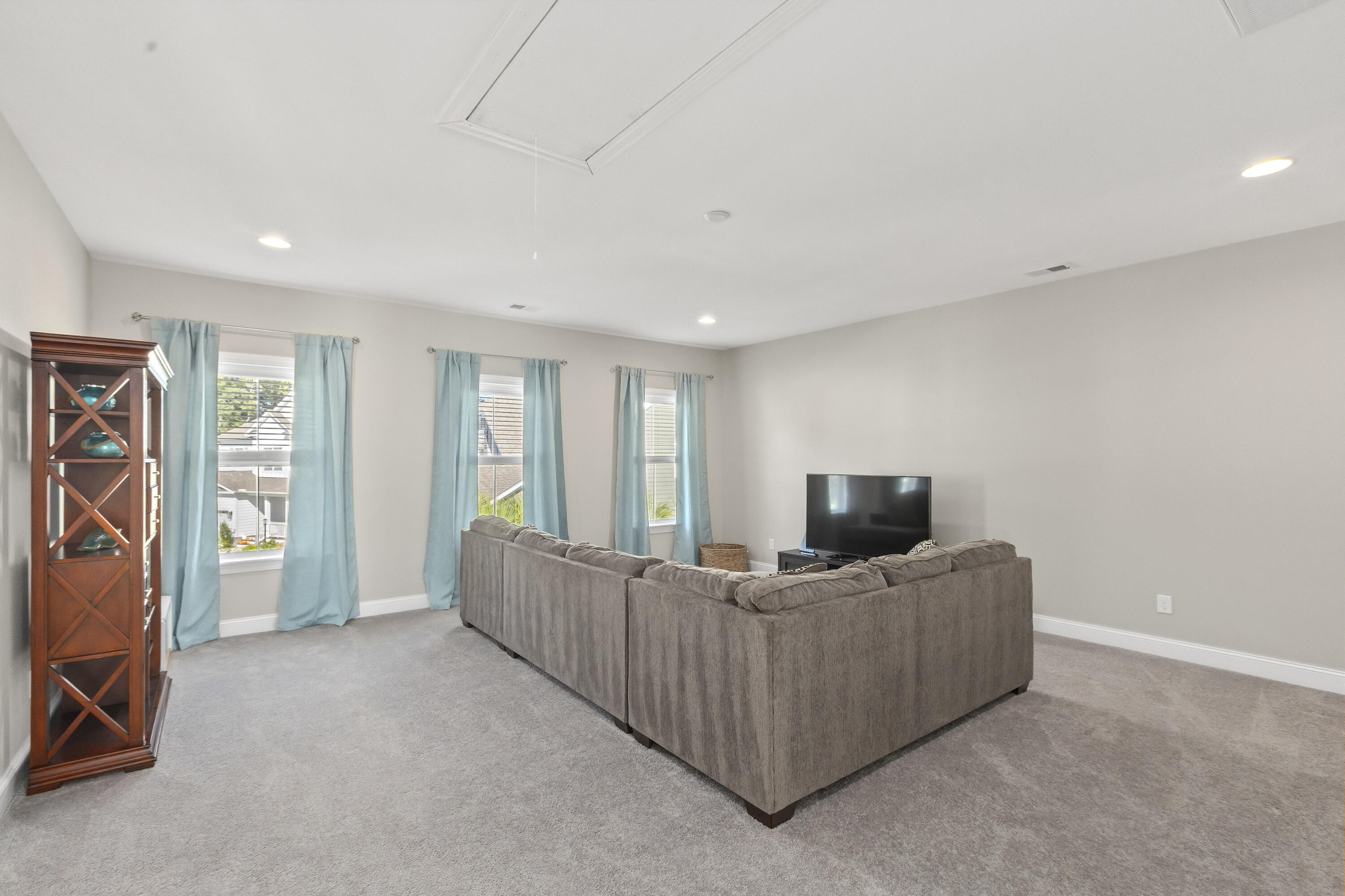 2856 Wagner Way, Mount Pleasant