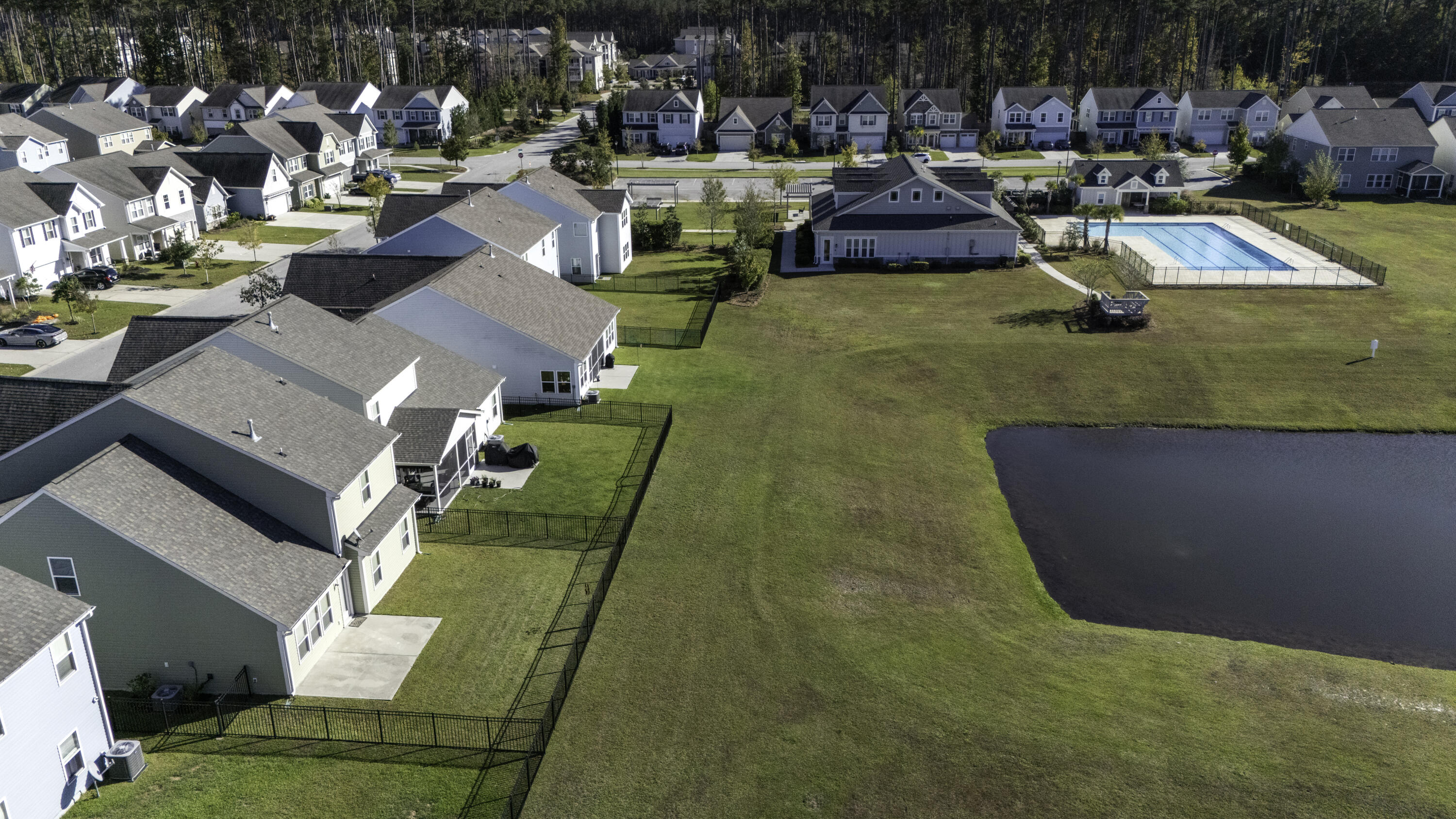 415 Snowy Plover Lane, Summerville