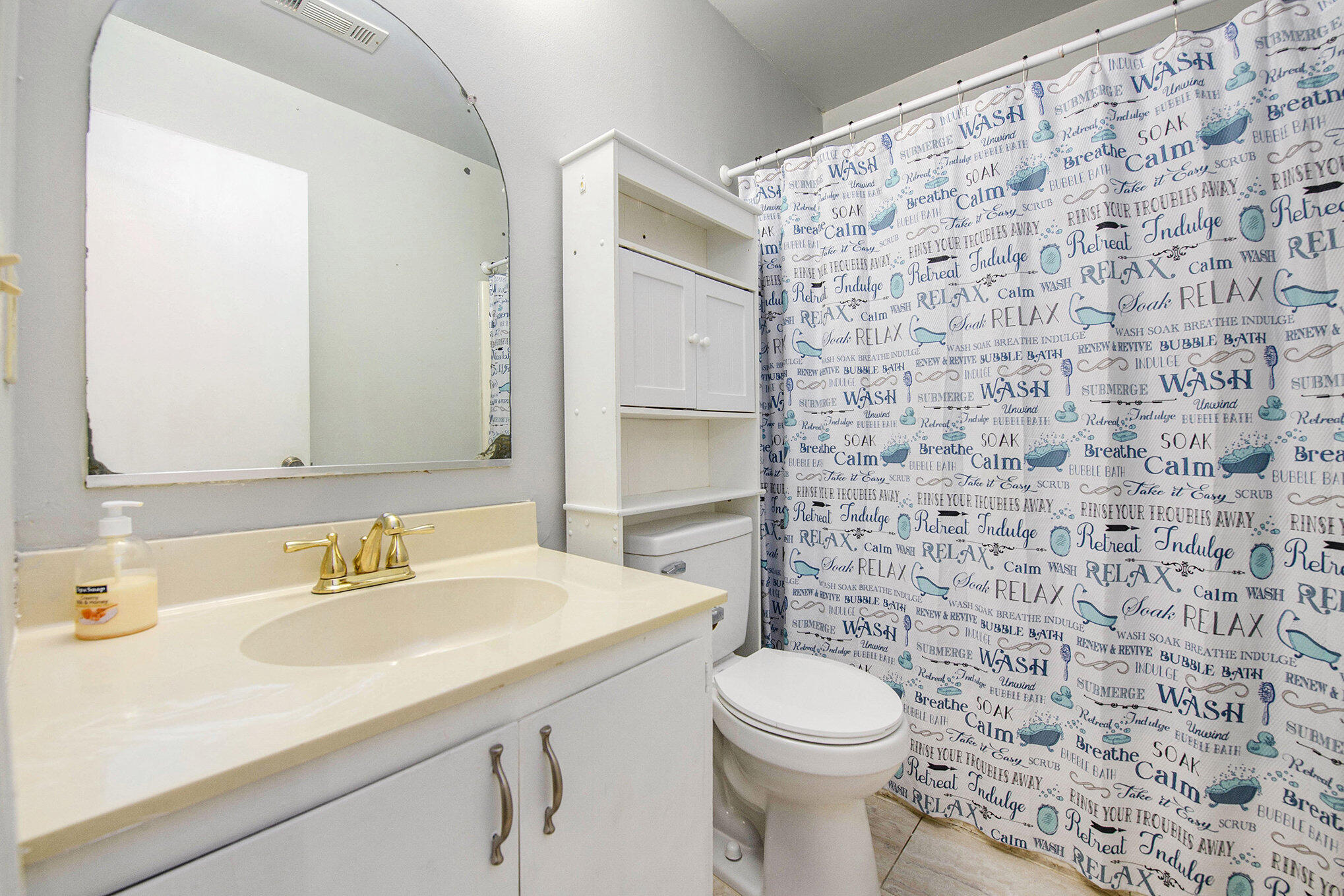 405 Converse Ct A Court, Ladson