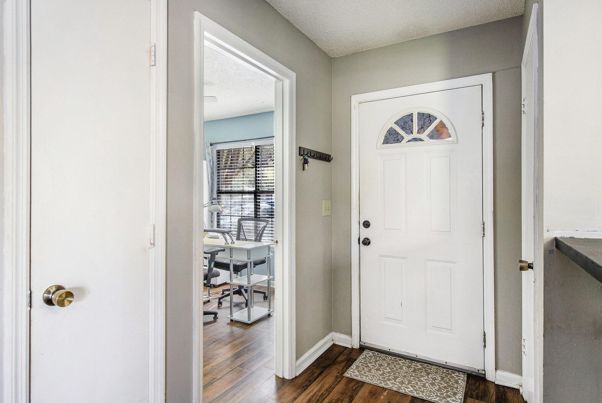 405 Converse Ct A Court, Ladson