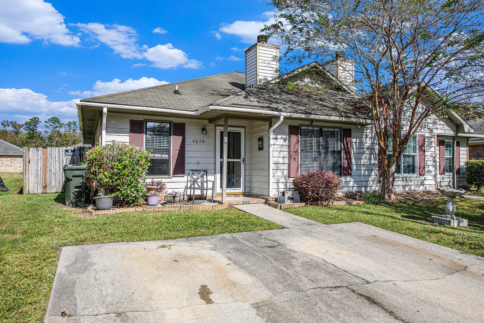 405 Converse Ct A Court, Ladson