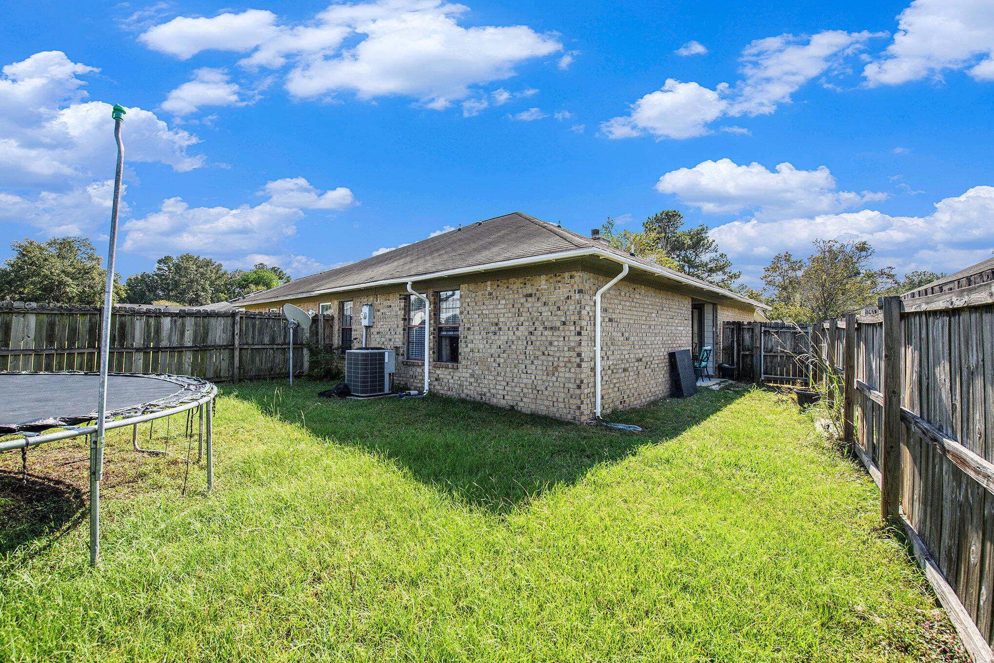 405 Converse Ct A Court, Ladson