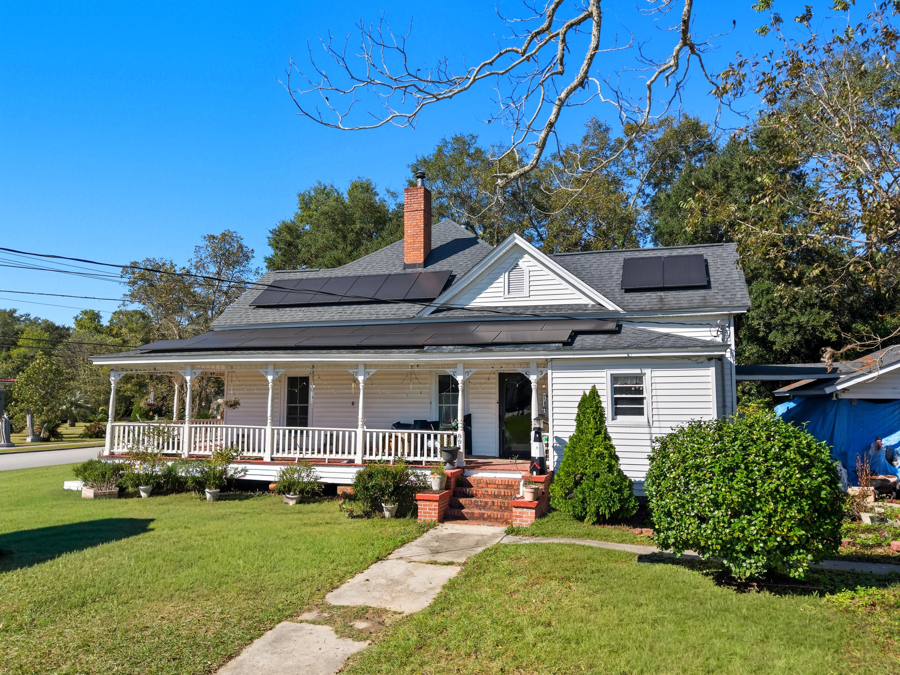 894 W 7th Street, Fairfax