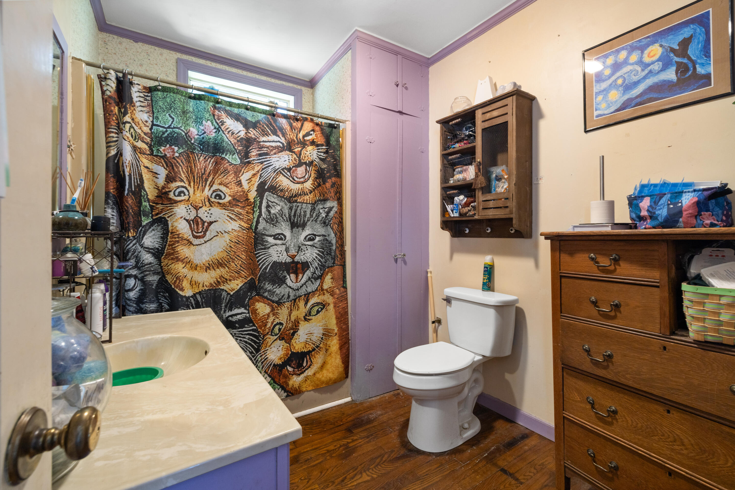 894 W 7th Street, Fairfax