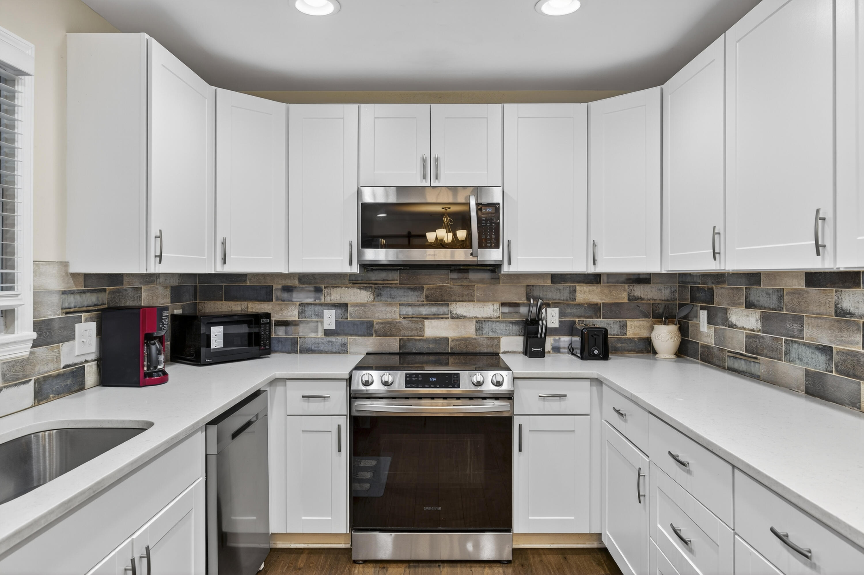 112 Pullman Avenue, Summerville