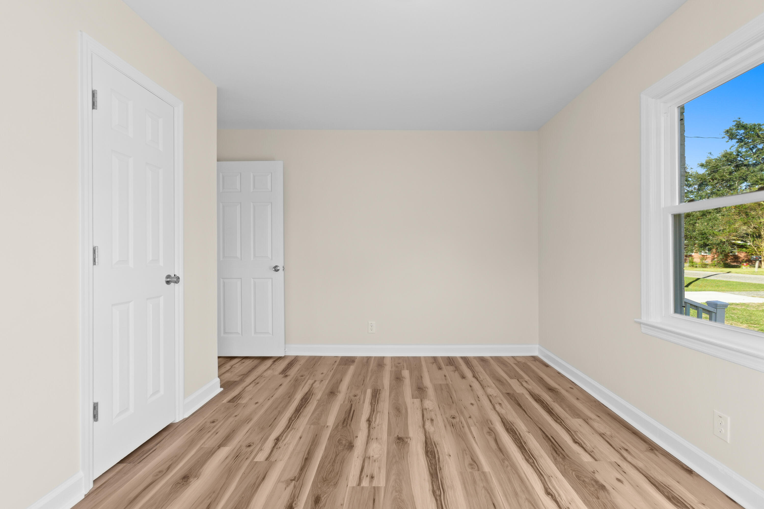 435 Anita Drive, Goose Creek