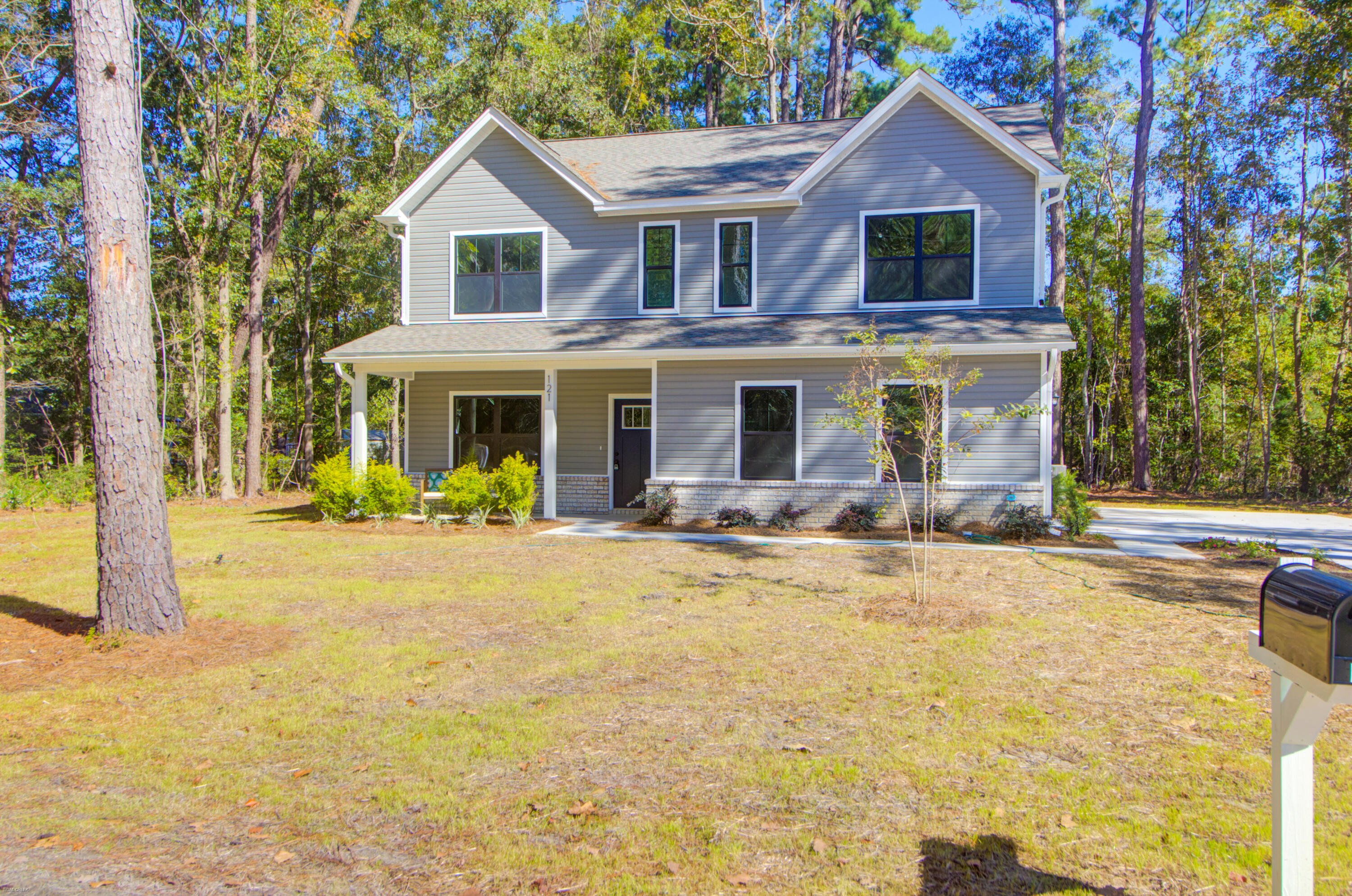 121 Mary Ann Drive, Summerville