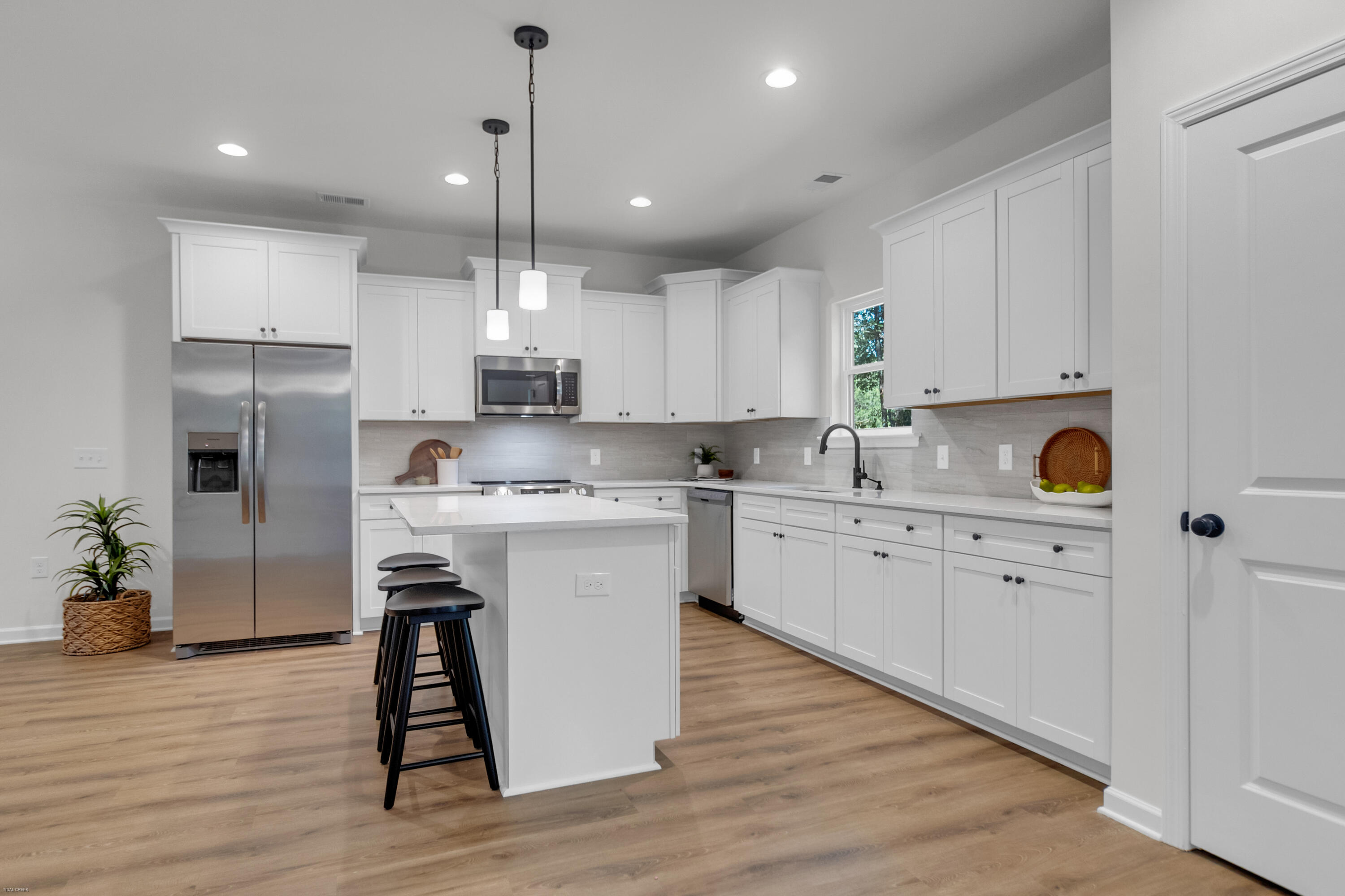 121 Mary Ann Drive, Summerville