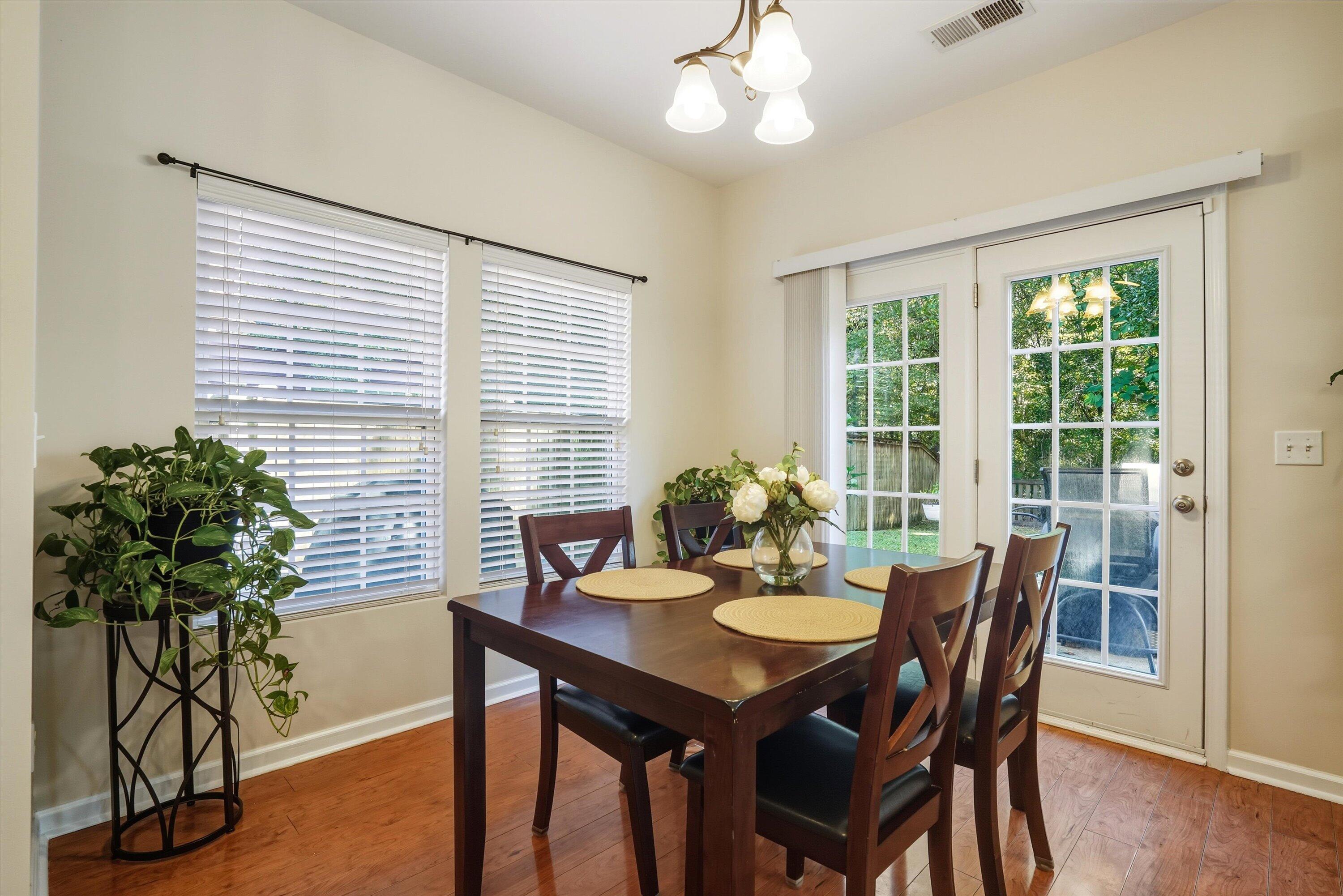 5449 Kings River Drive, North Charleston