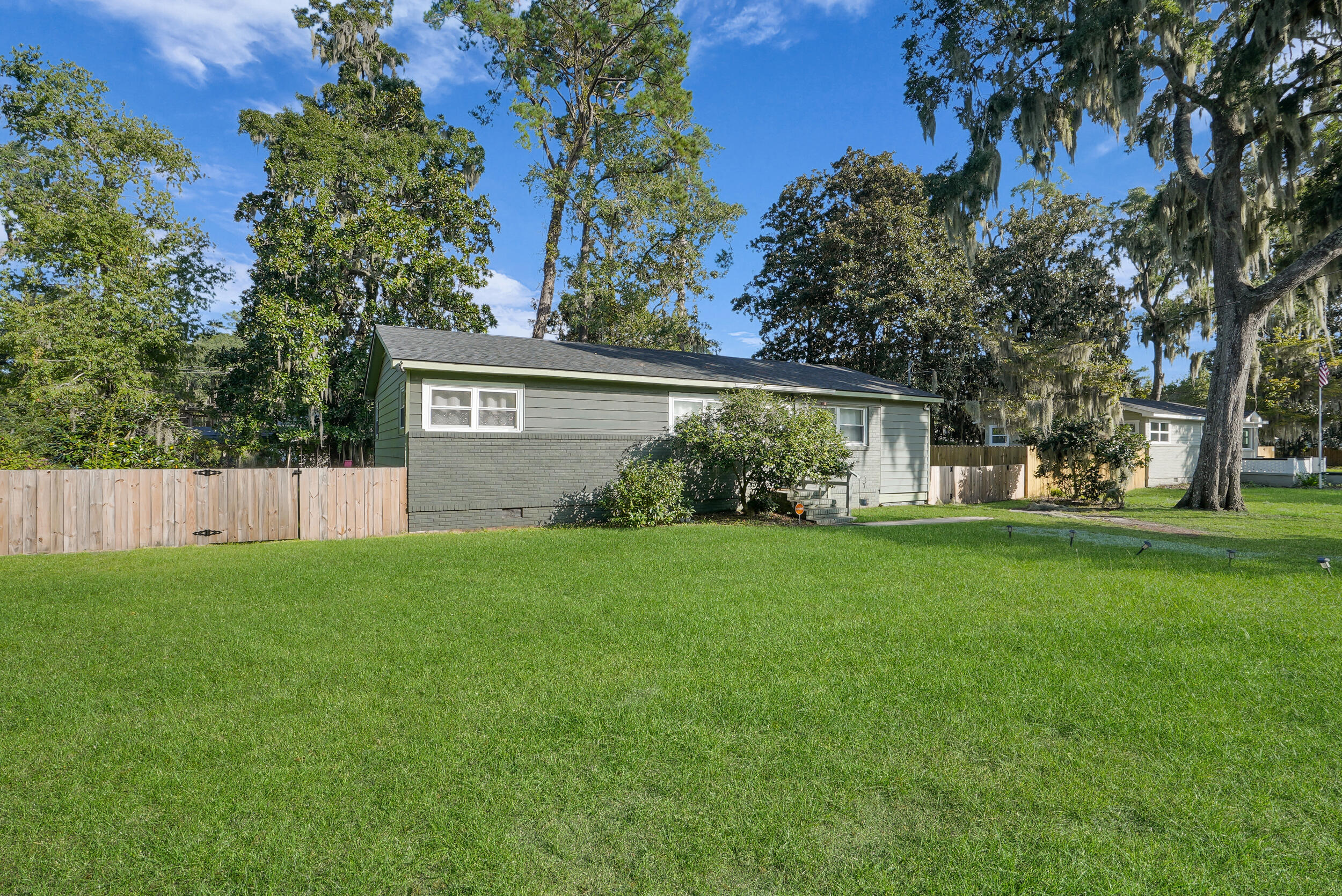 1109 Old Trail Road, Beaufort