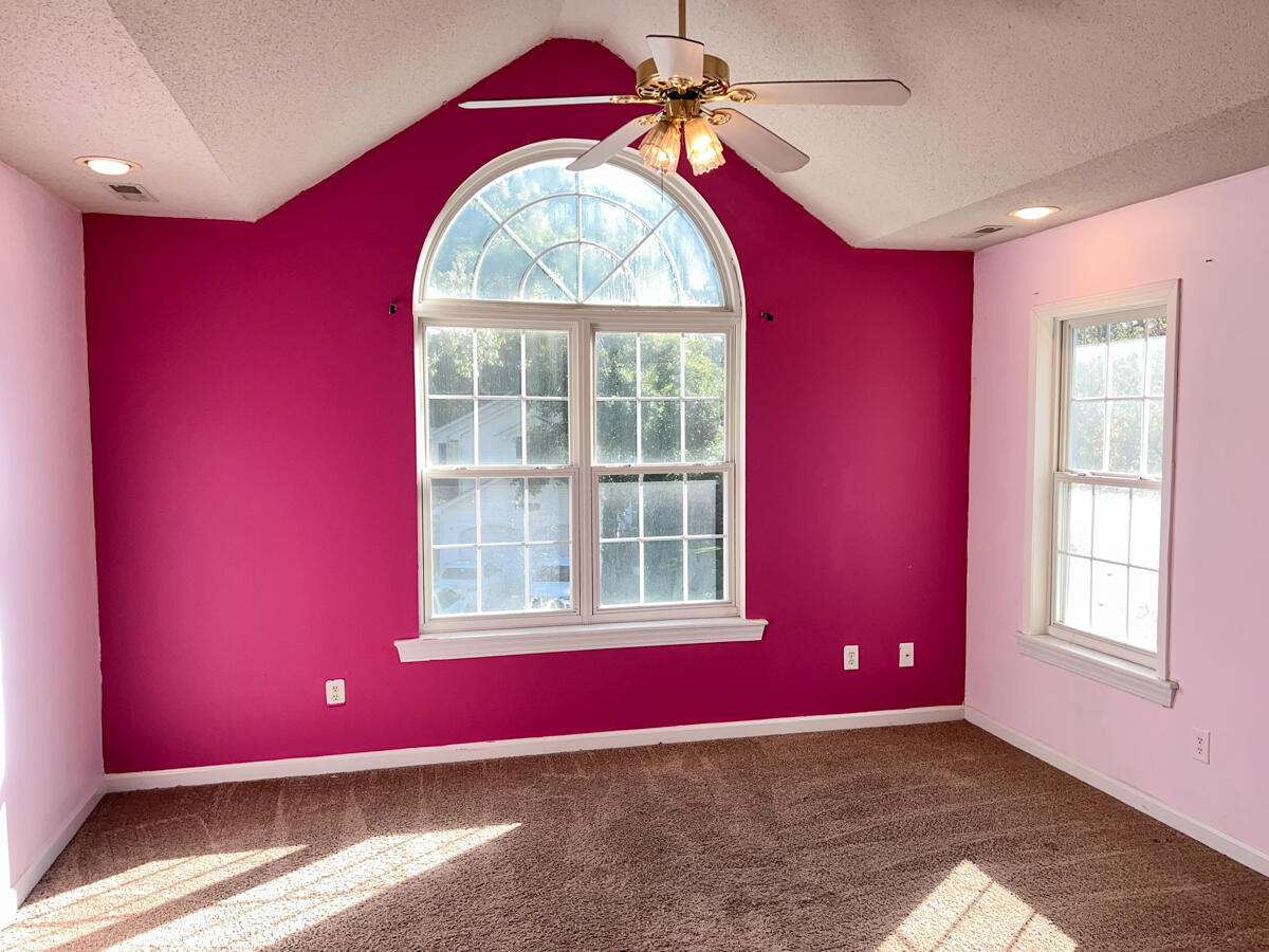 100 Sutton Lane, Goose Creek