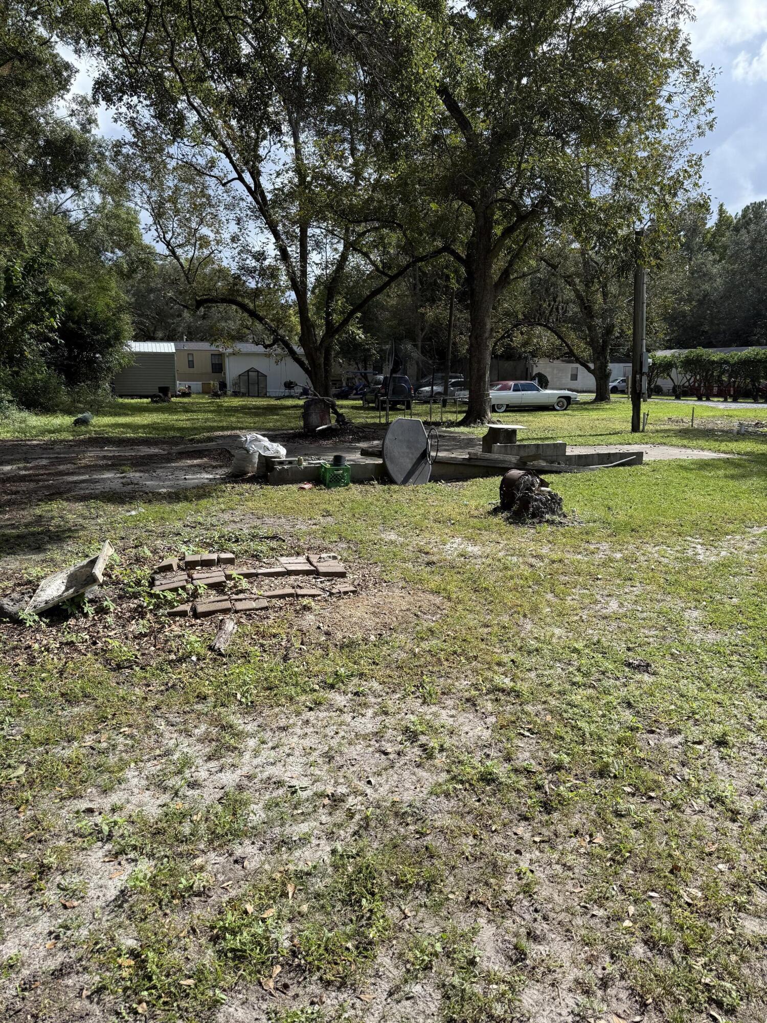 126 Gilleys Court # 112, Summerville Unit: 126 & 112