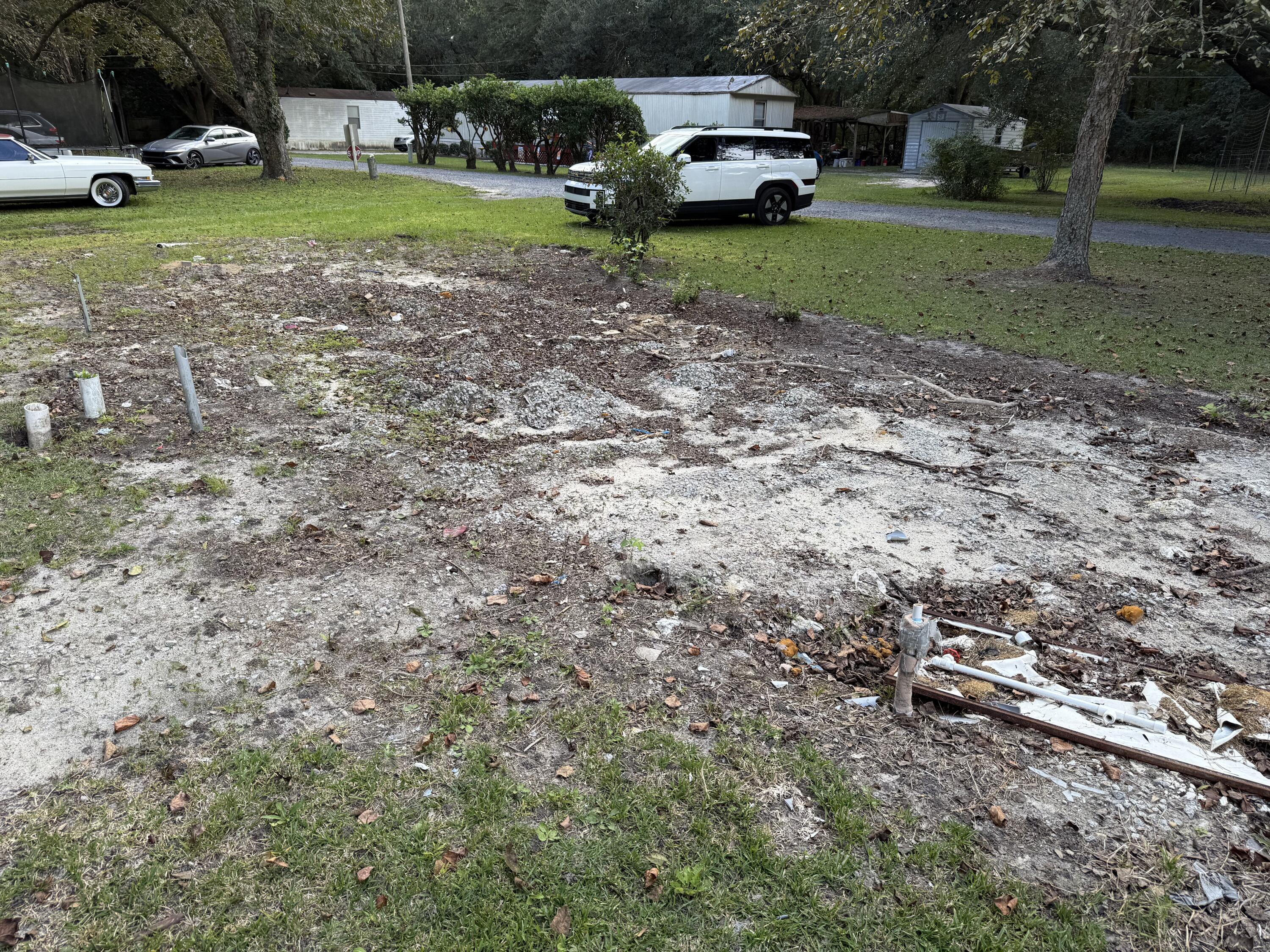 126 Gilleys Court # 112, Summerville Unit: 126 & 112