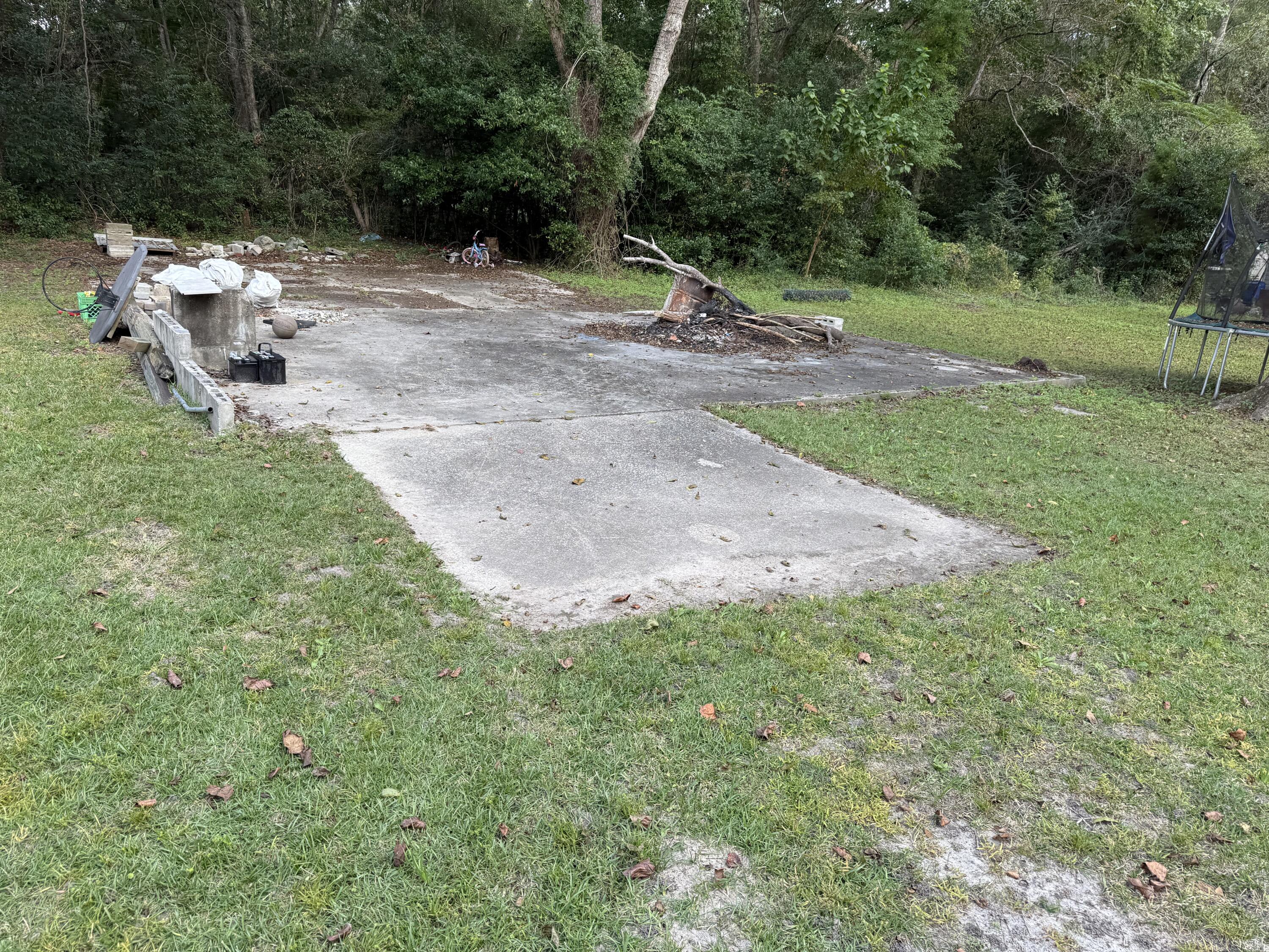 126 Gilleys Court # 112, Summerville Unit: 126 & 112