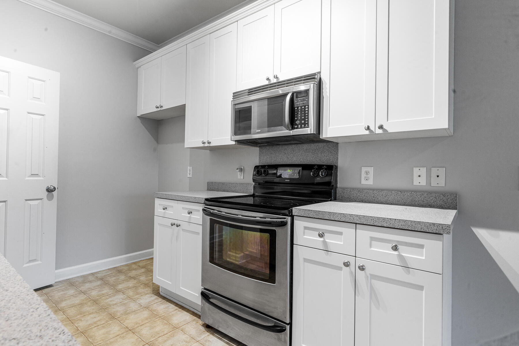 184 Golf View Lane, Summerville