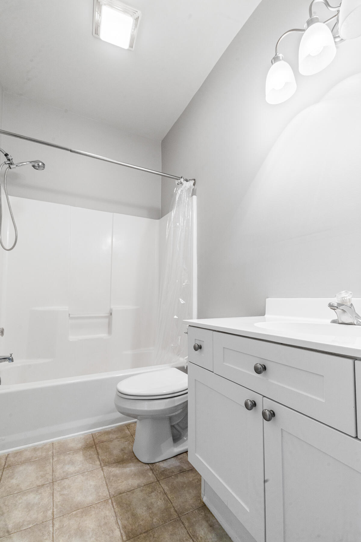 184 Golf View Lane, Summerville