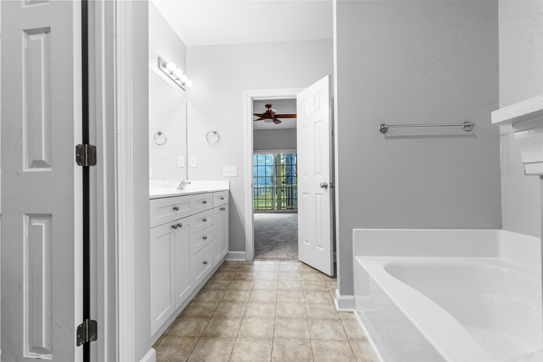 184 Golf View Lane, Summerville