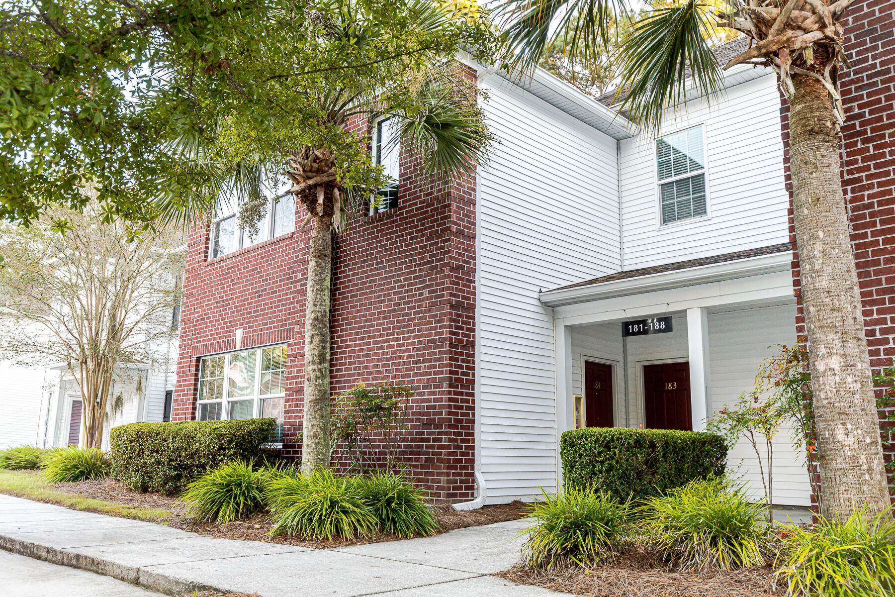 184 Golf View Lane, Summerville