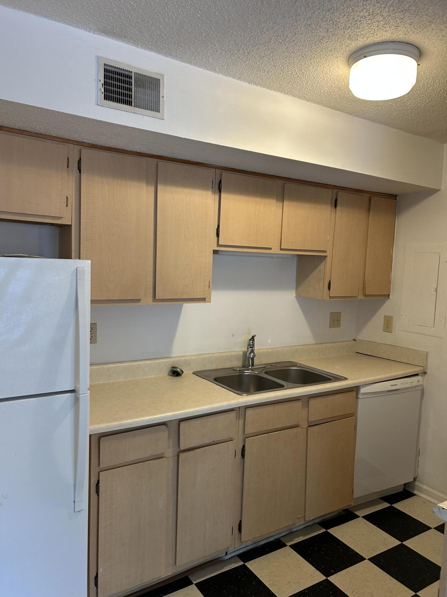 2494 Etiwan Avenue # 5g, Charleston Unit: 5g