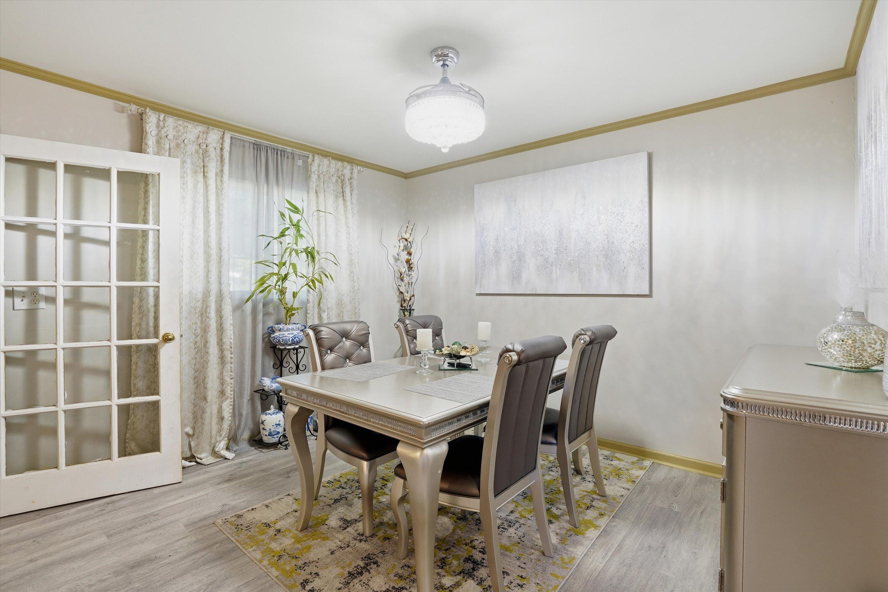 1732 Elm Road, Charleston