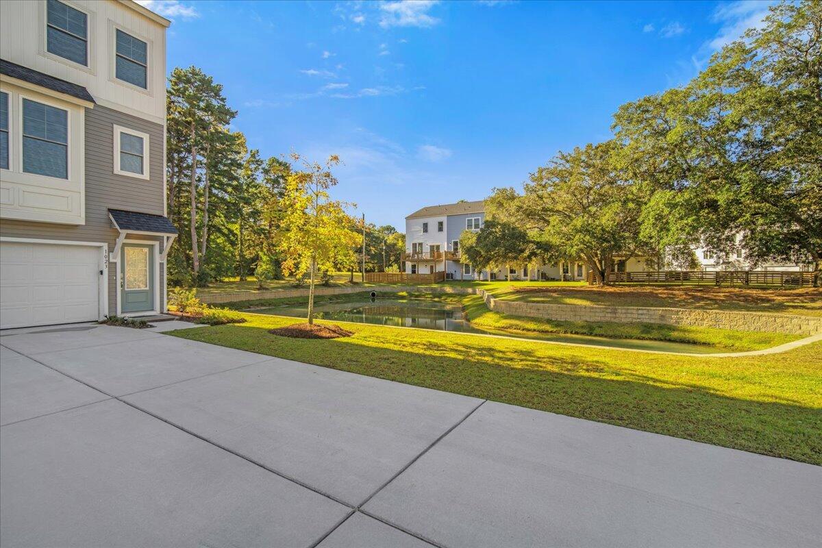 1023 Pettiford Place, Hanahan