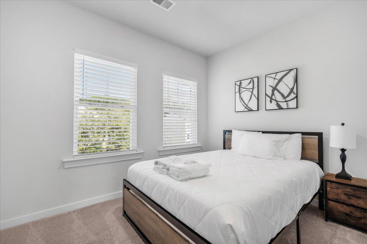 1023 Pettiford Place, Hanahan